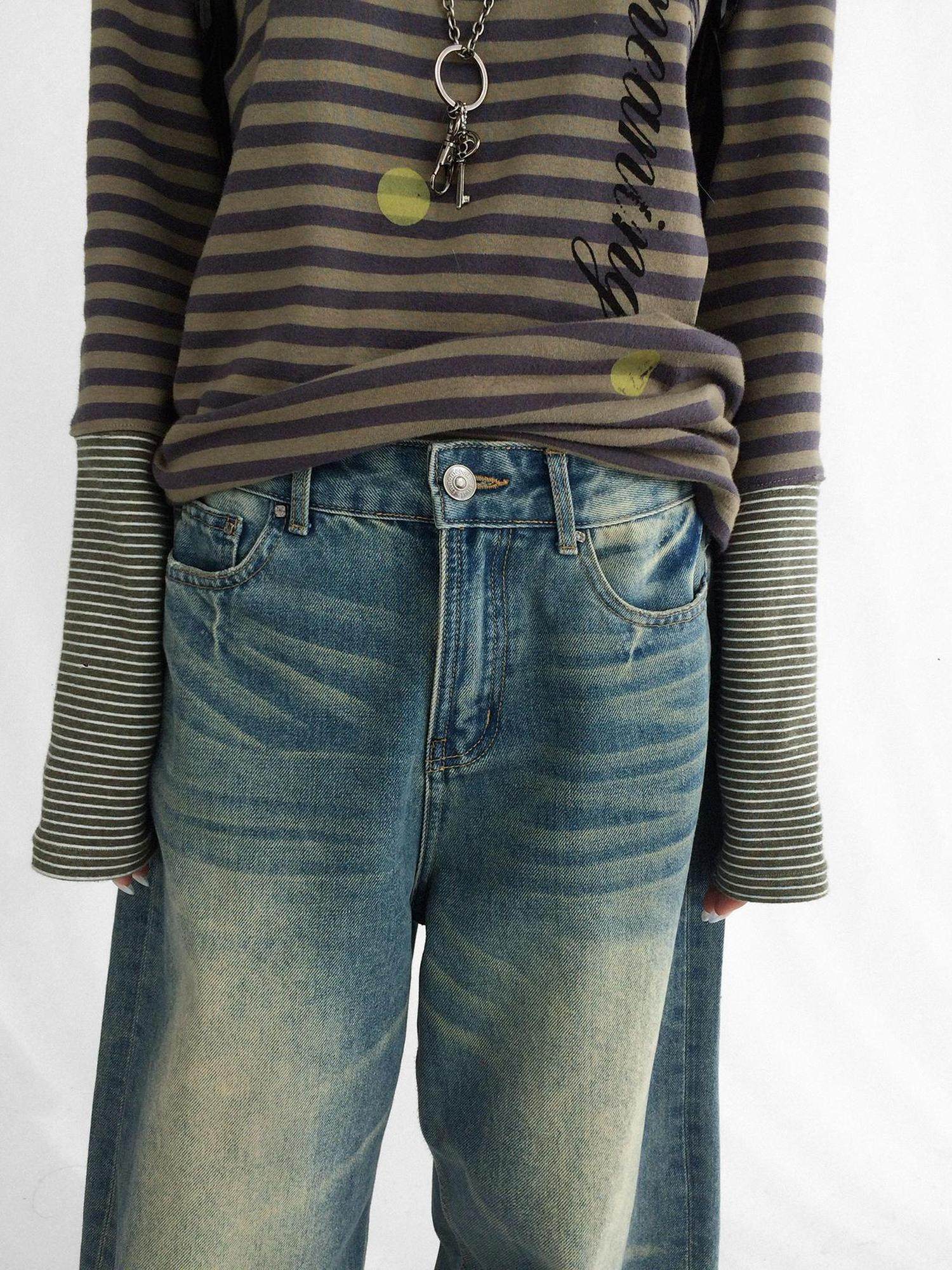 innomoood Machine Embroidered Vintage Straight Natural Waist Casual Unisex Denim Jeans