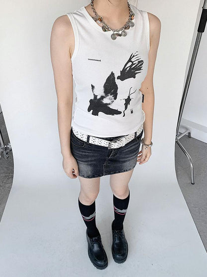 innomoood Moth Print Sleeveless Stretch Vest