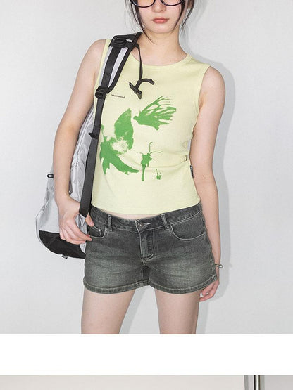 innomoood Moth Print Sleeveless Stretch Vest