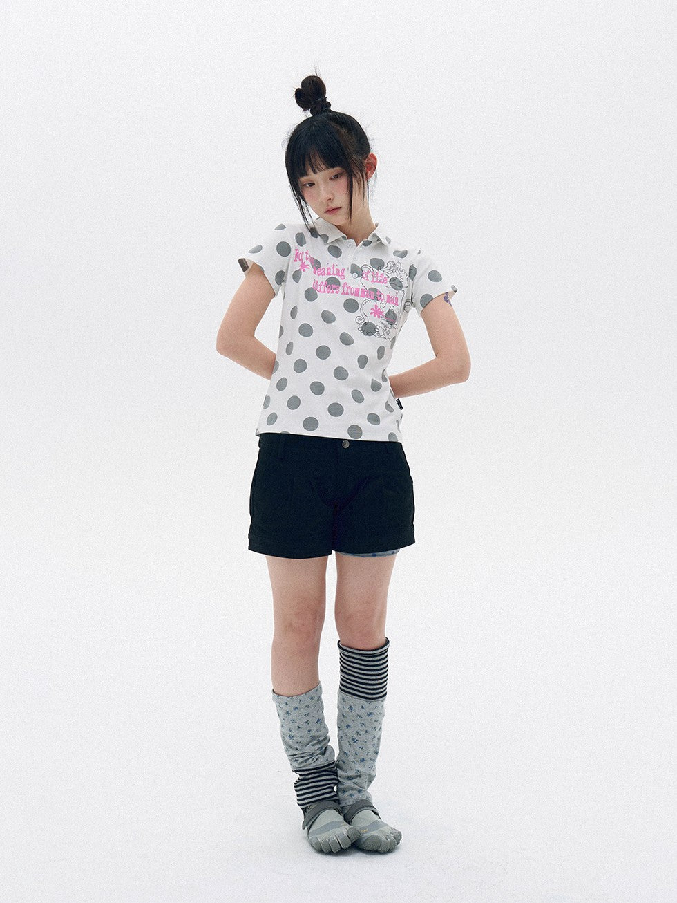 innomoood Pearl Polka Dot Contrast Print Henley Collar Women&