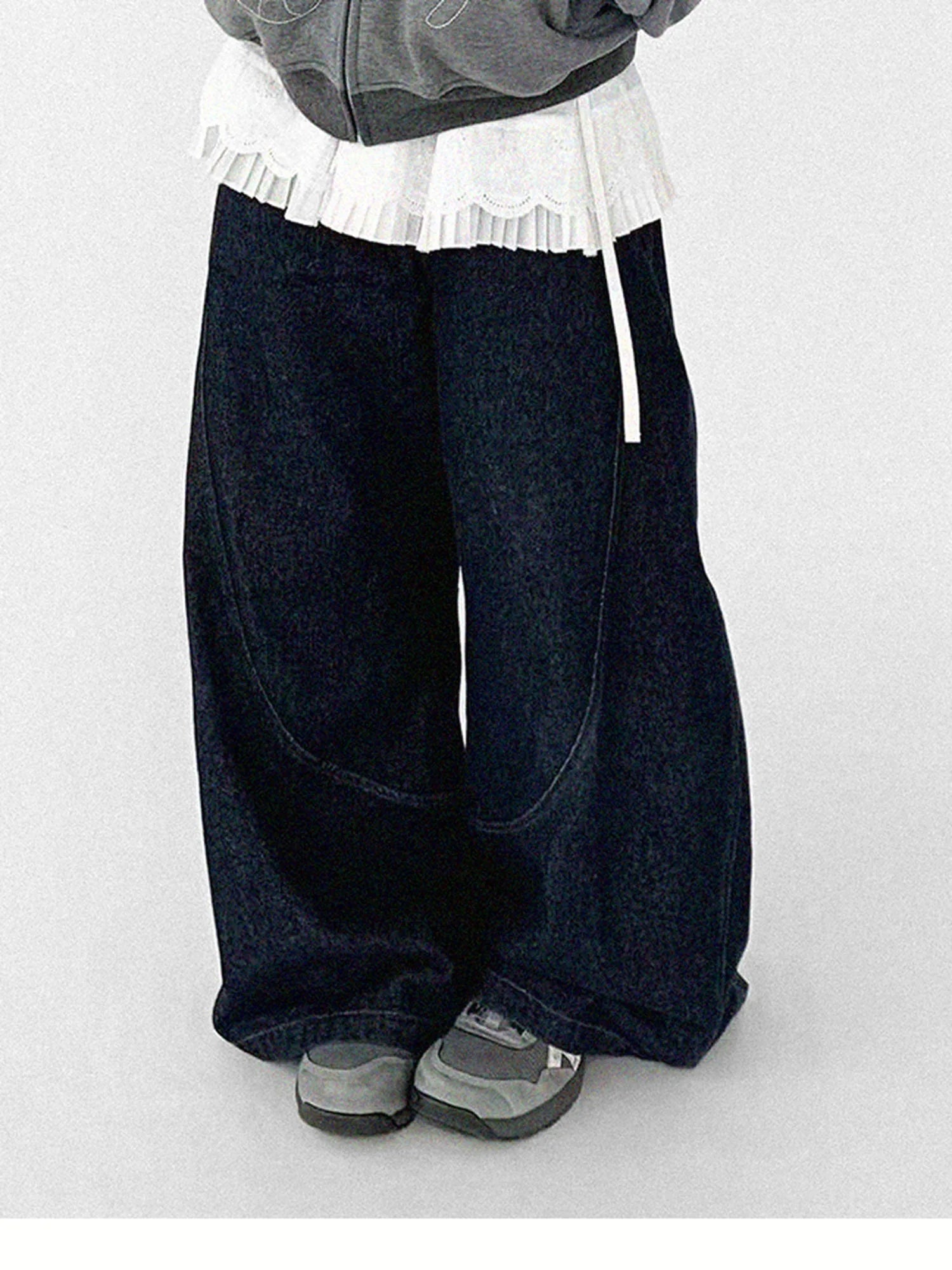 Pleated Skirt With Bear Embroidery And Dot Mesh Overlay