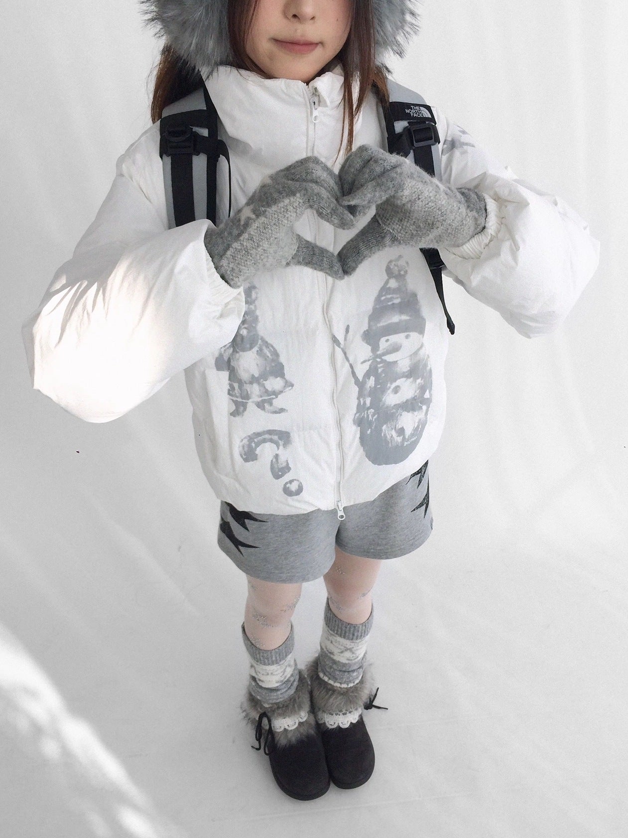 innomoood Polyester Filled Loose Cartoon Stand Collar Women Nylon Snow White Puffer Jacket