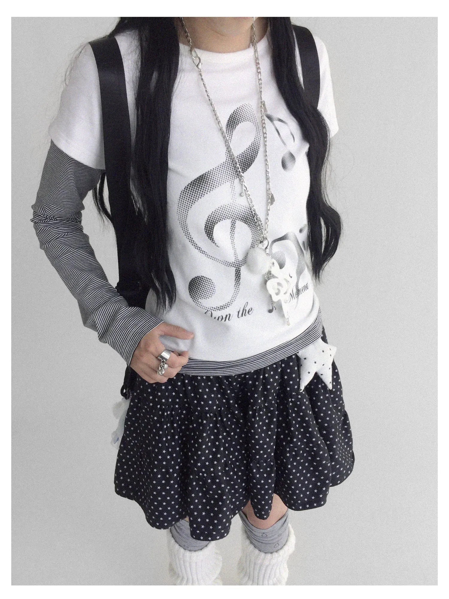 Resonant Note Print Layered Long Sleeve Tee