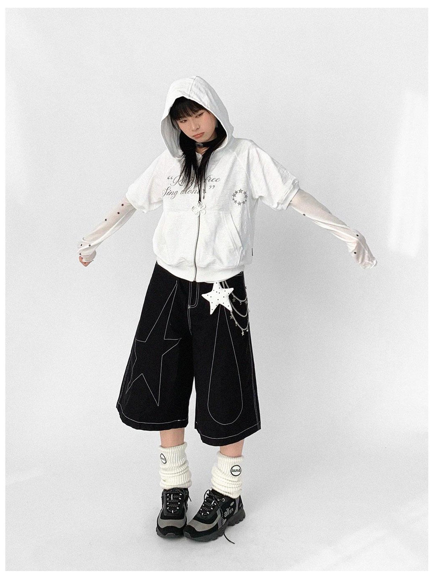 innomoood Roam Free Sing Alone Vintage Washed Hooded Short Sleeve Top