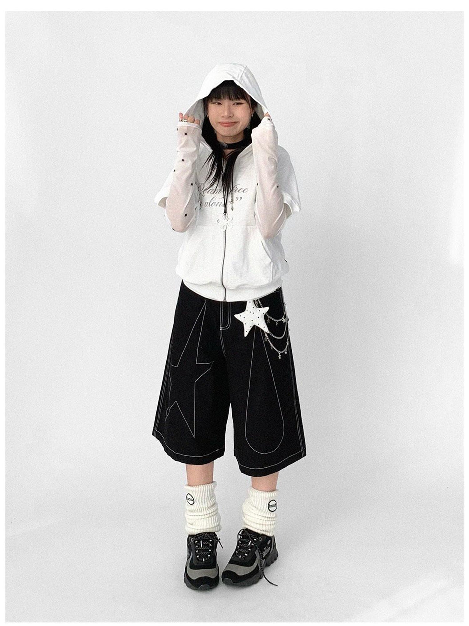 innomoood Roam Free Sing Alone Vintage Washed Hooded Short Sleeve Top