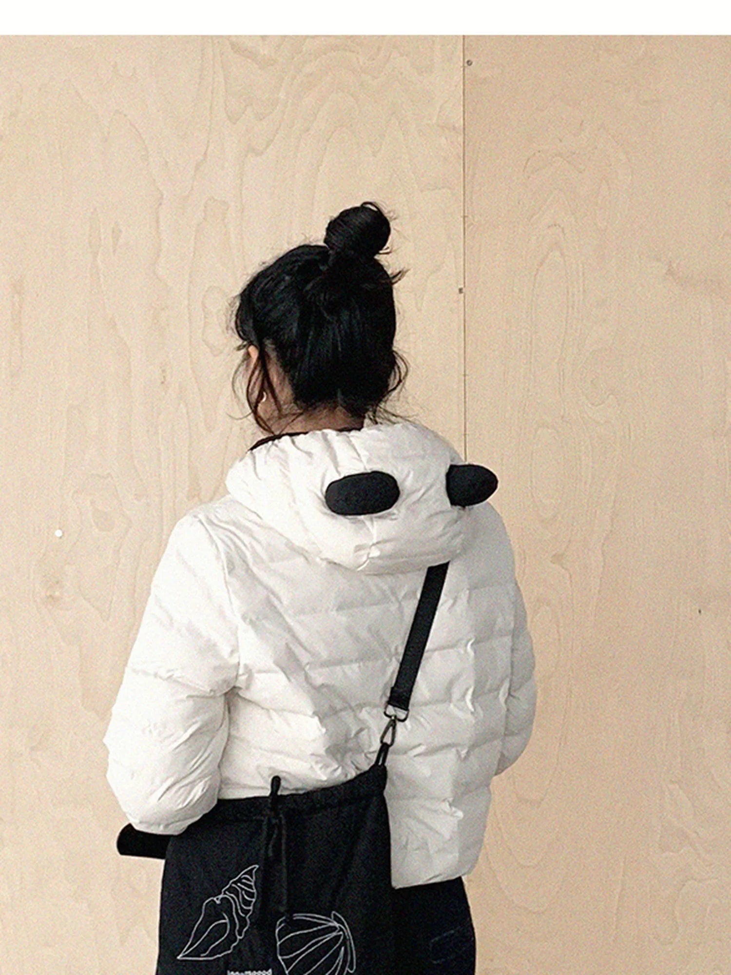 Seaside Diary Quilted Anti Shock Drawstring Backpack