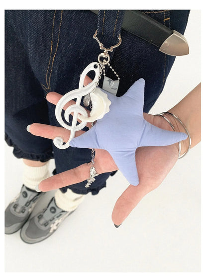 Shell Note Star Pendant Necklace