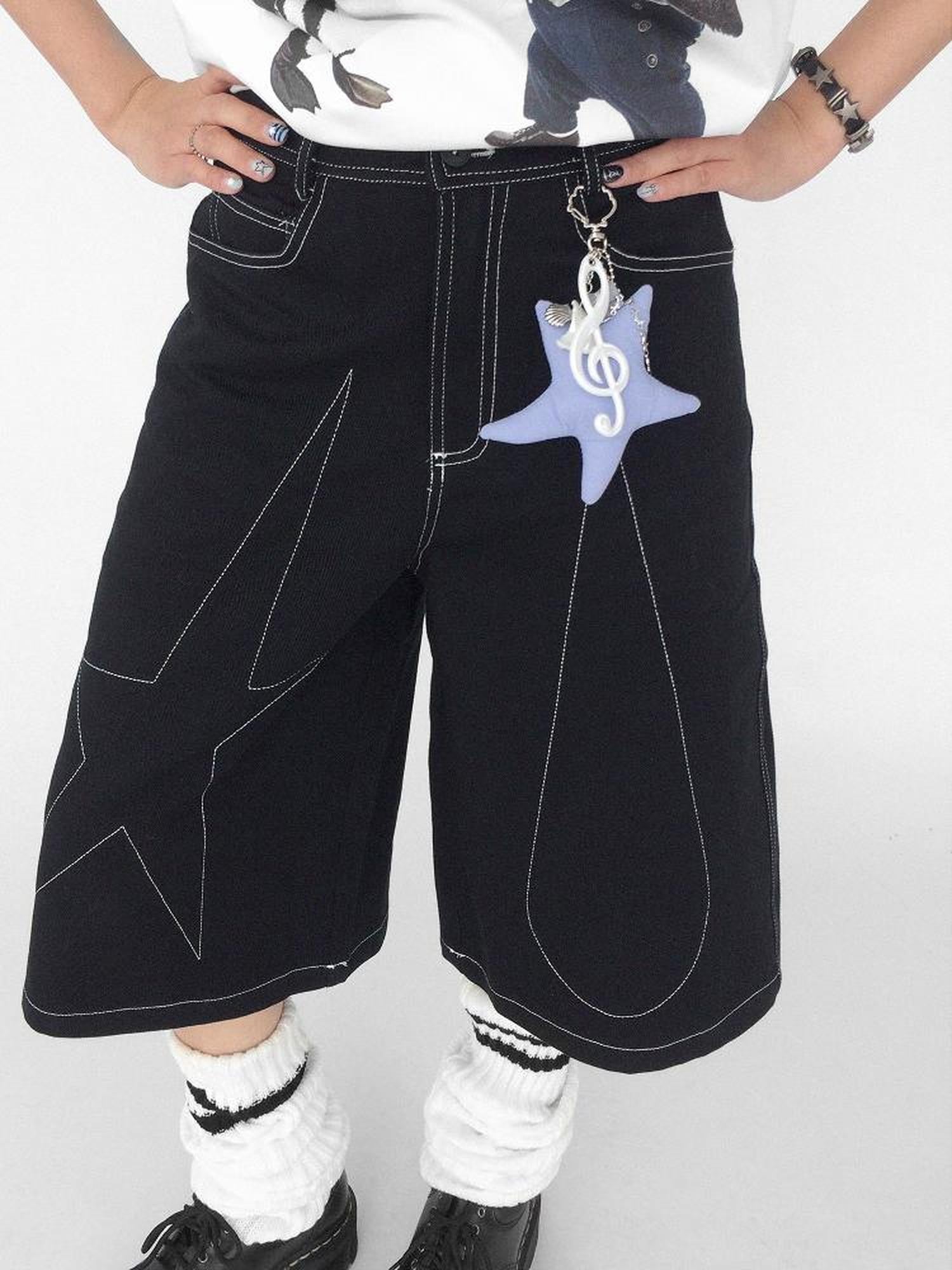 innomoood Shell Note Star Pendant Necklace