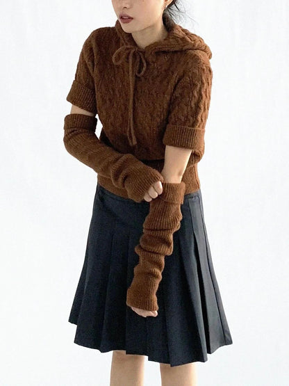 Short Sleeve Wool Sweater With Detachable Long Sleeve Cuffs