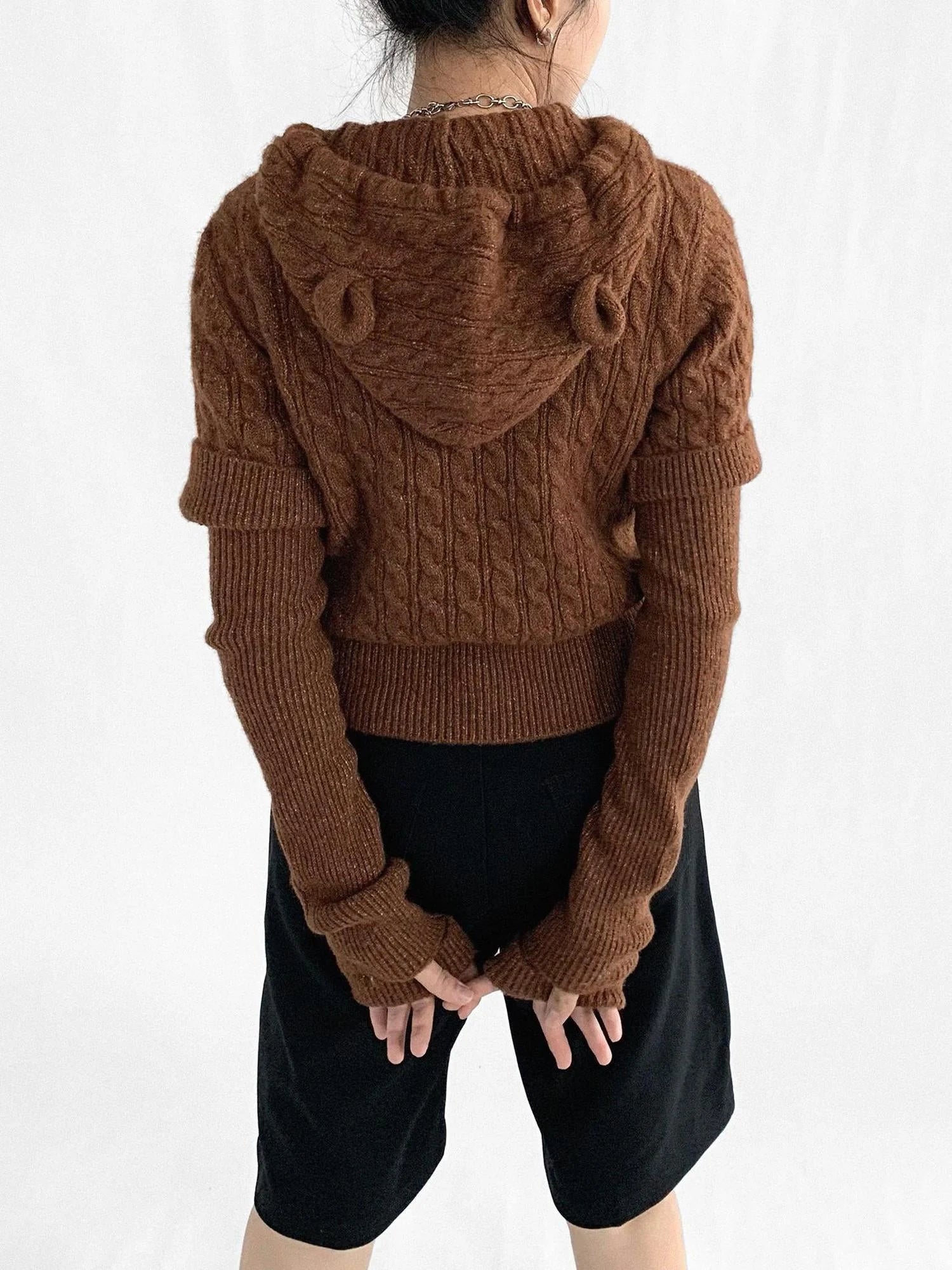 Short Sleeve Wool Sweater With Detachable Long Sleeve Cuffs