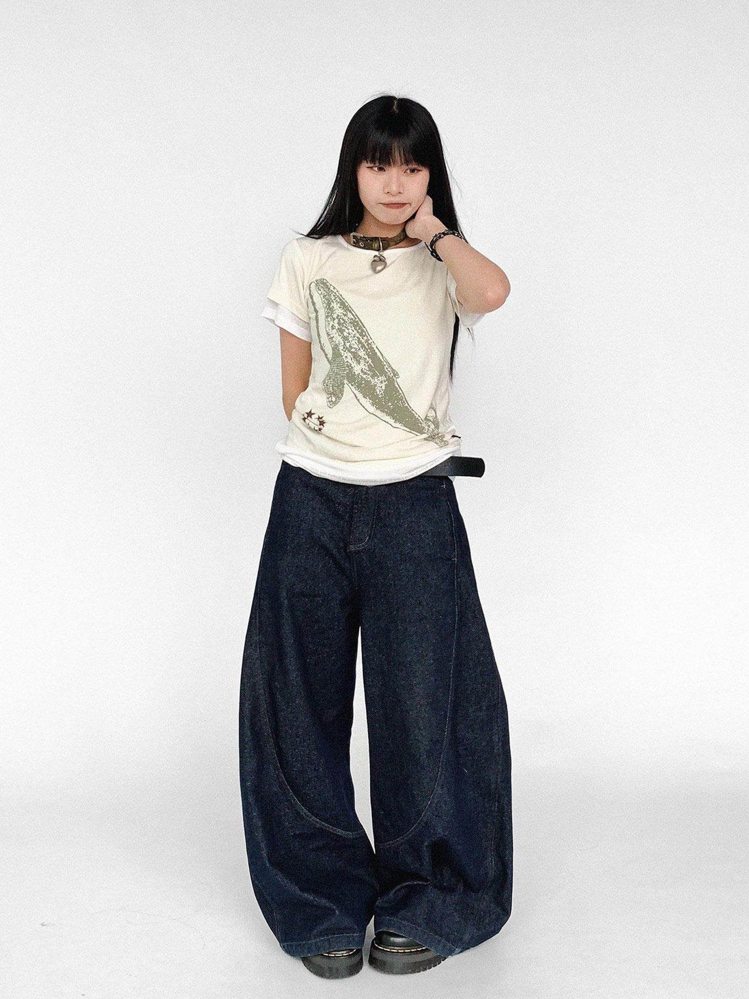 innomoood Silent Whale Embroidered Print Tee Retro Color Block Design