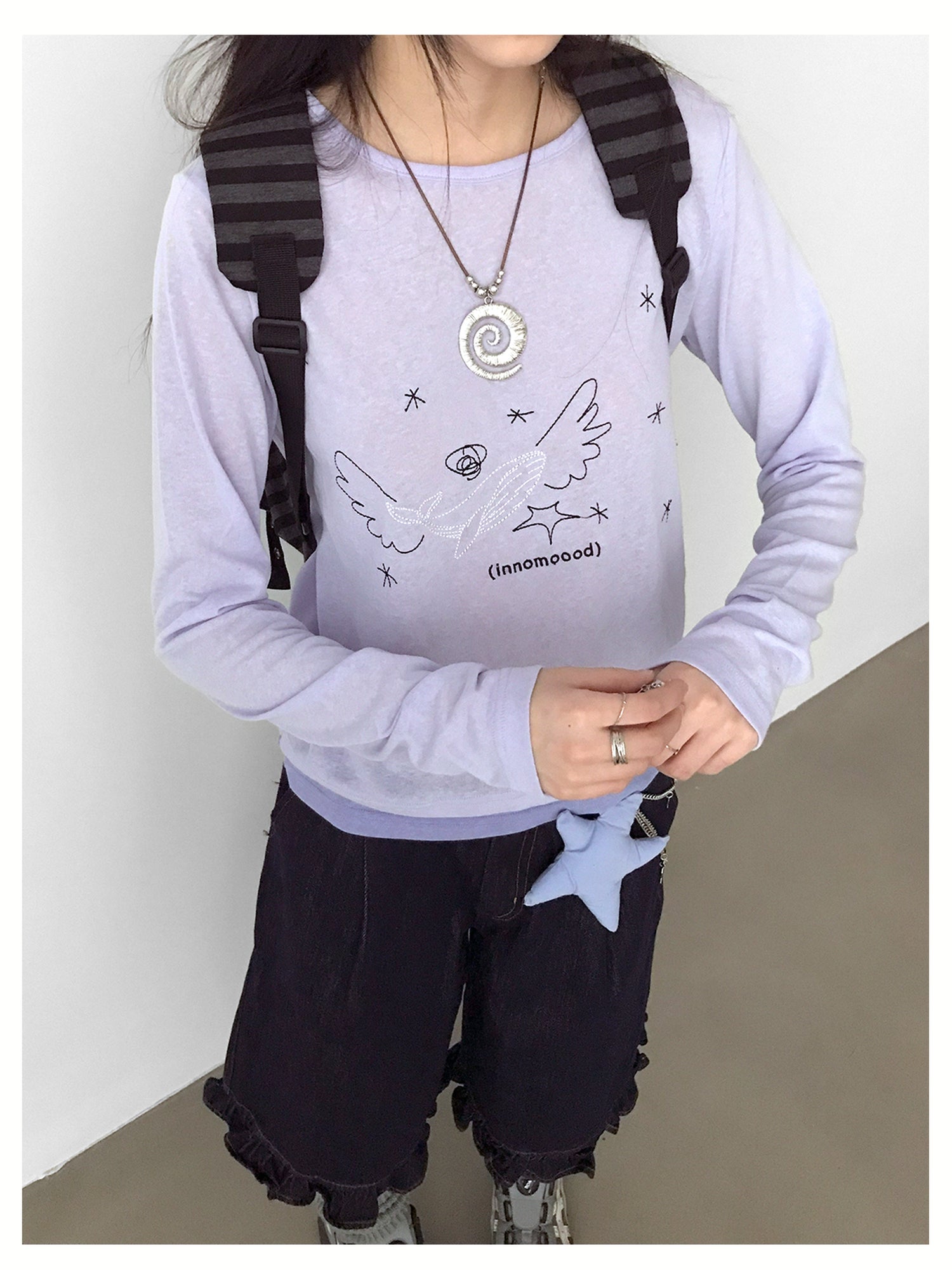 innomoood Silent Whale Wing Embroidery Spliced T-shirt