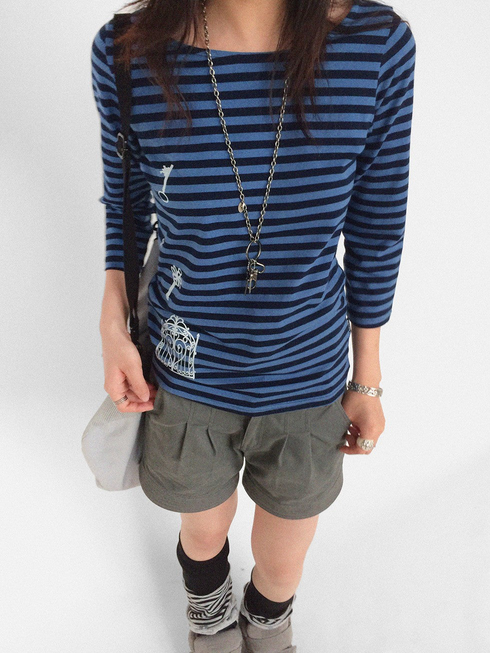 innomoood Silver Foil Print Colorful Striped Round Neck Women&