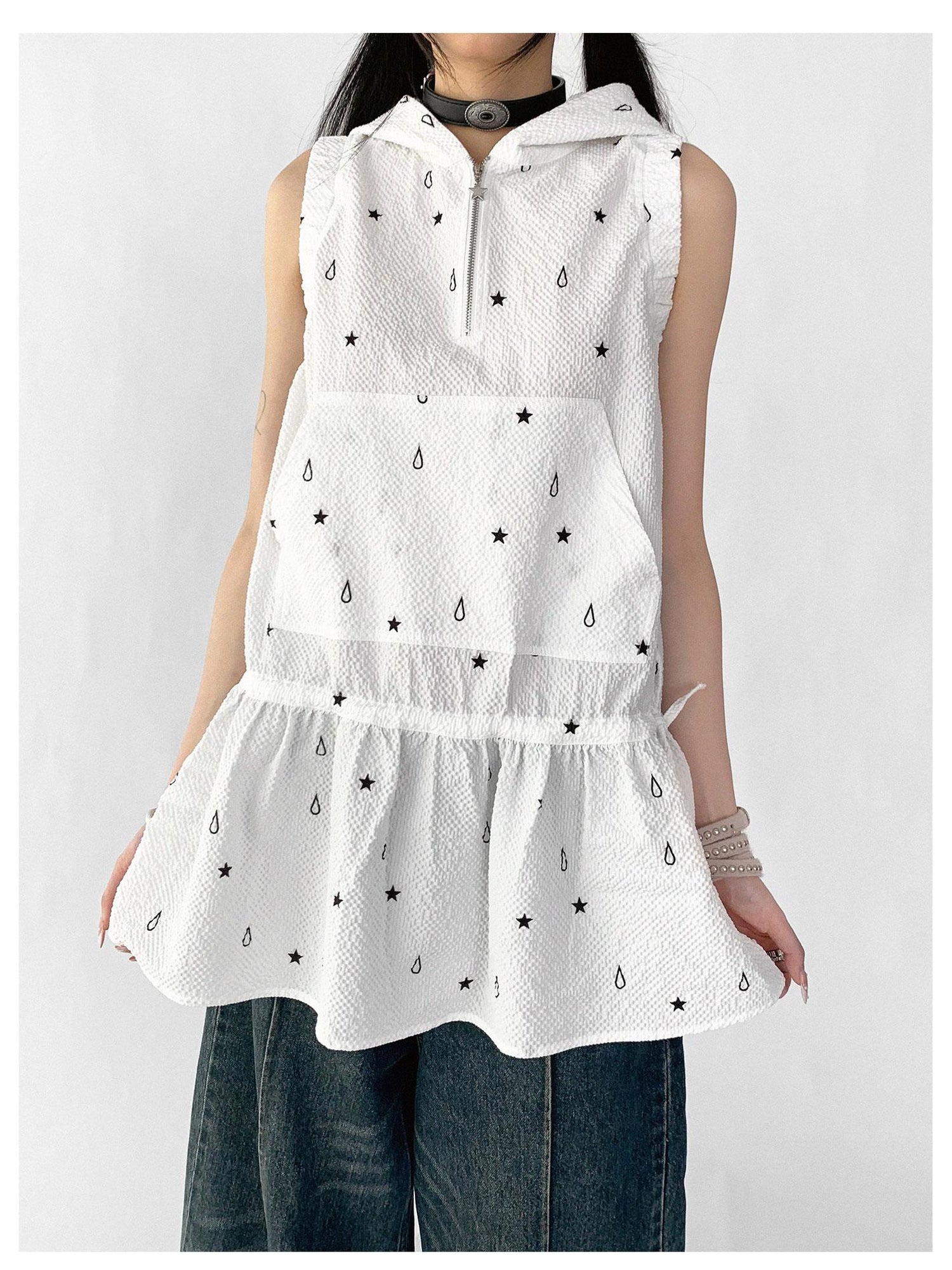 innomoood Star Drop Textured Sleeveless Smock Dress