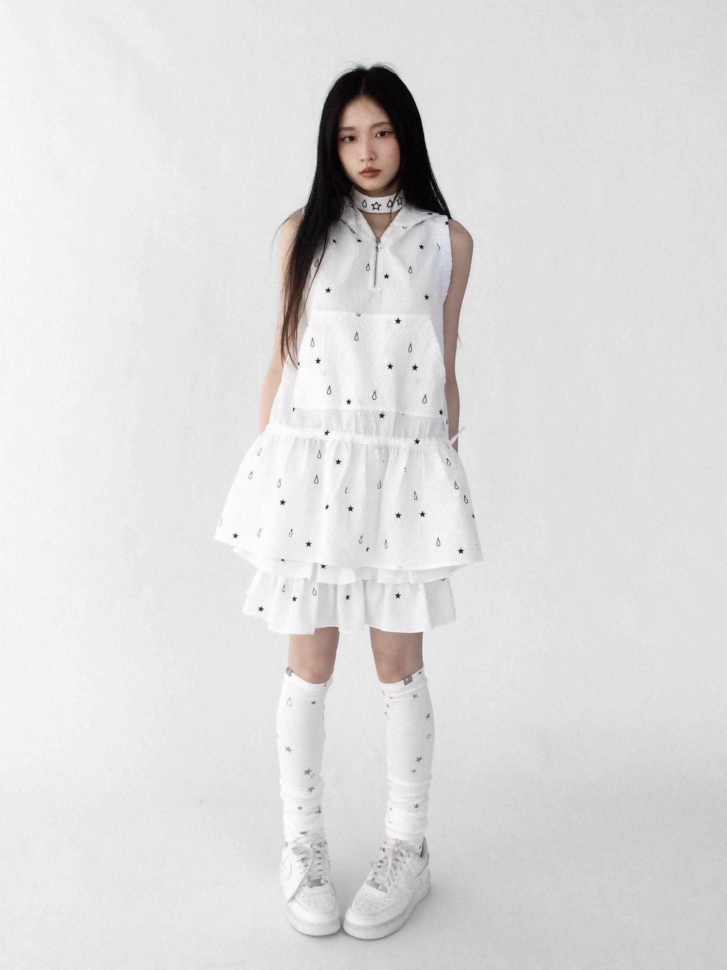 innomoood Star Drop Textured Sleeveless Smock Dress
