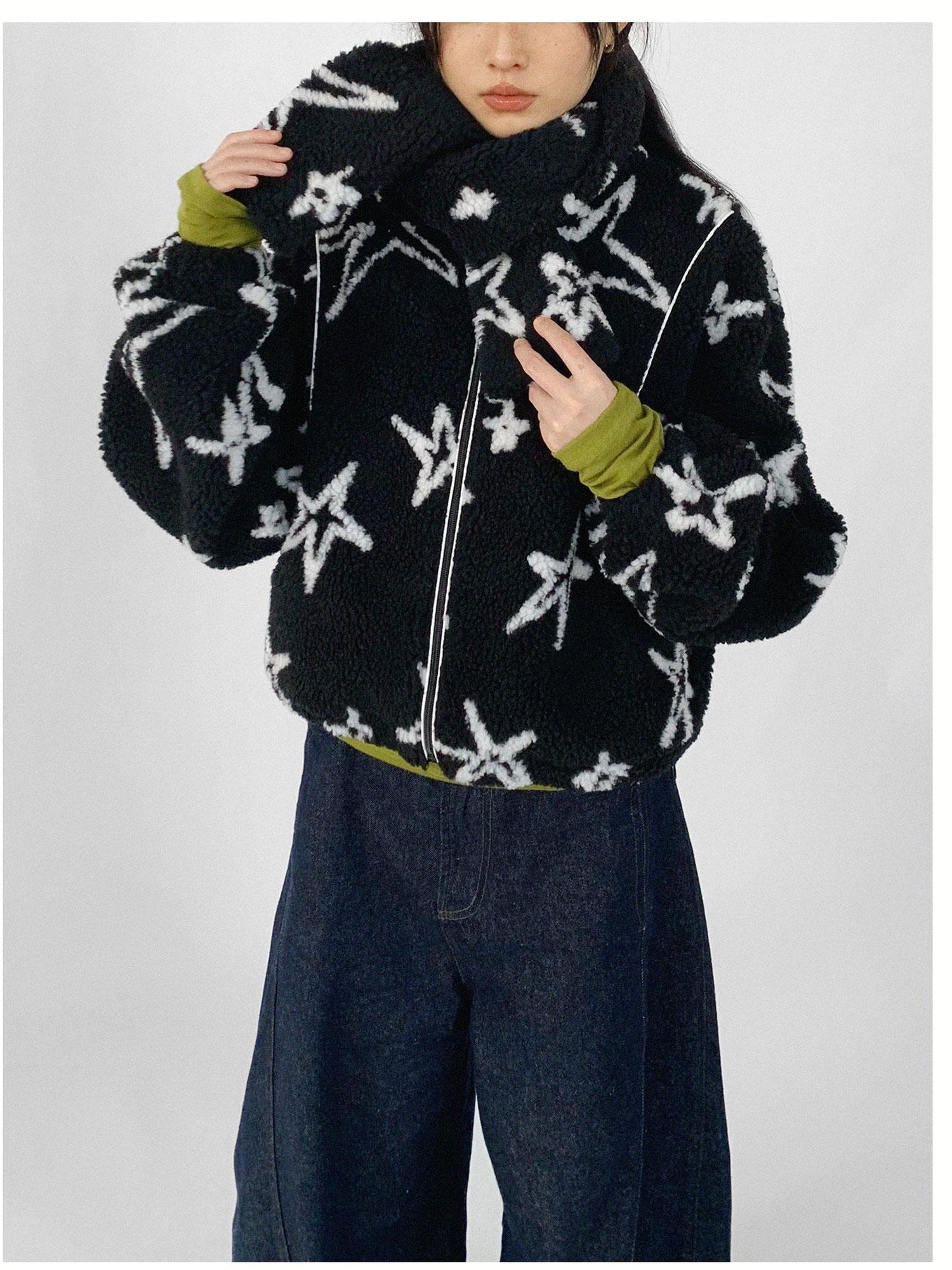 innomoood Star Embroidered Collar Scarf Shearling Cropped Jacket