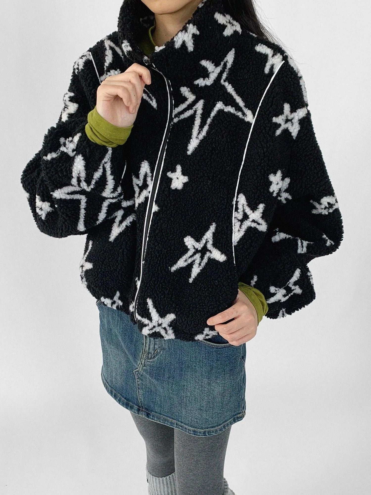 Star Embroidered Collar Scarf Shearling Cropped Jacket