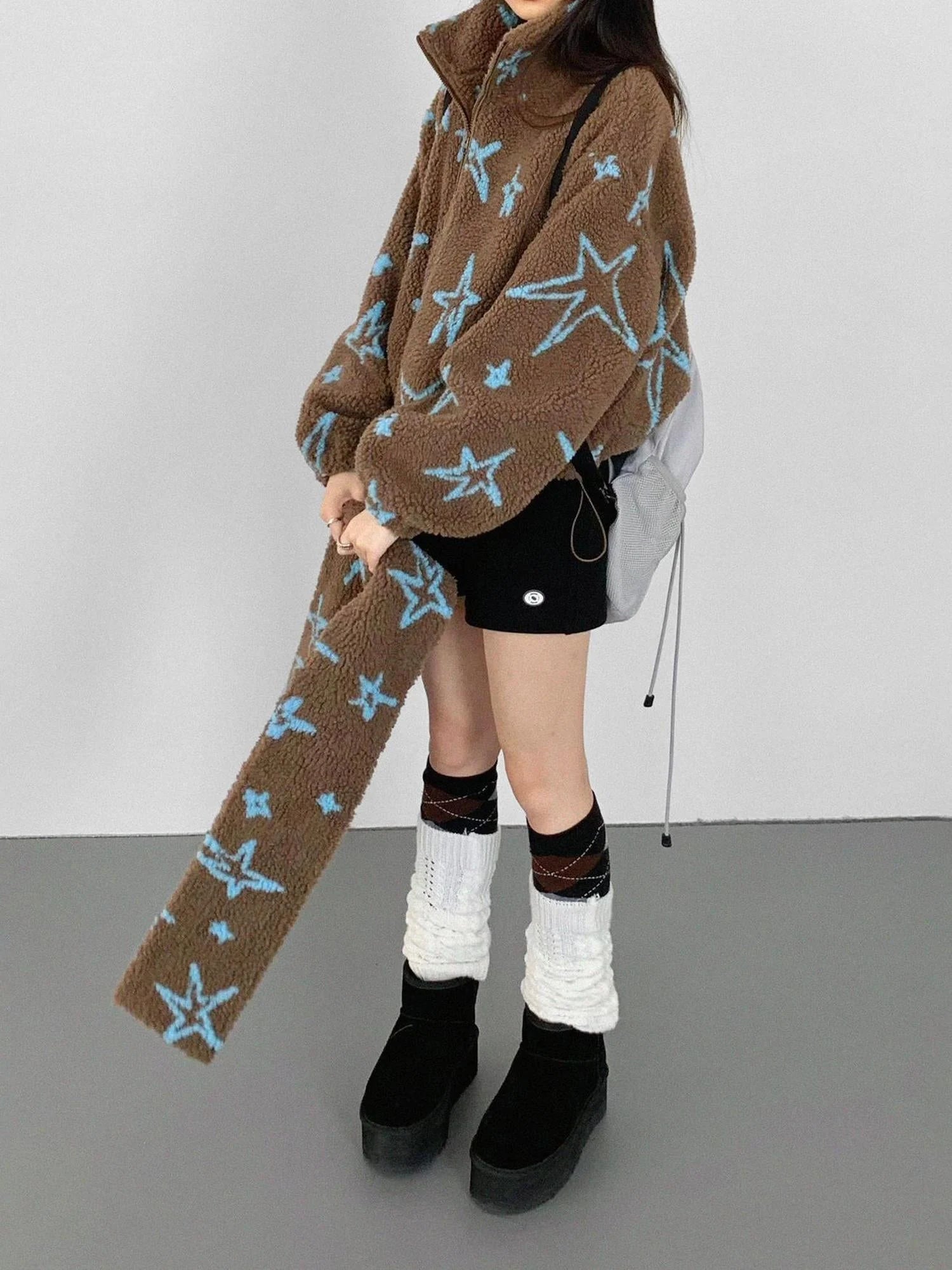 Star Embroidered Collar Scarf Shearling Cropped Jacket
