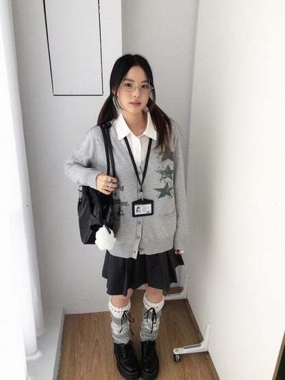 innomoood Star Print Cartoon V-neck Loose Fit Long Sleeve Women&