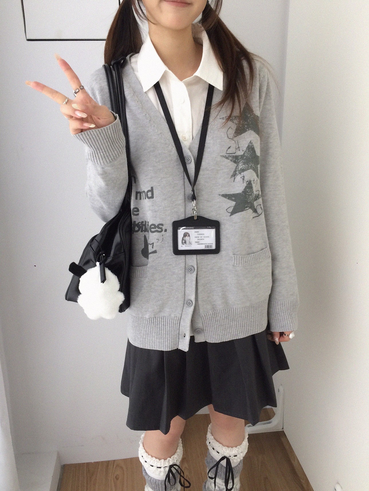 innomoood Star Print Cartoon V-neck Loose Fit Long Sleeve Women&