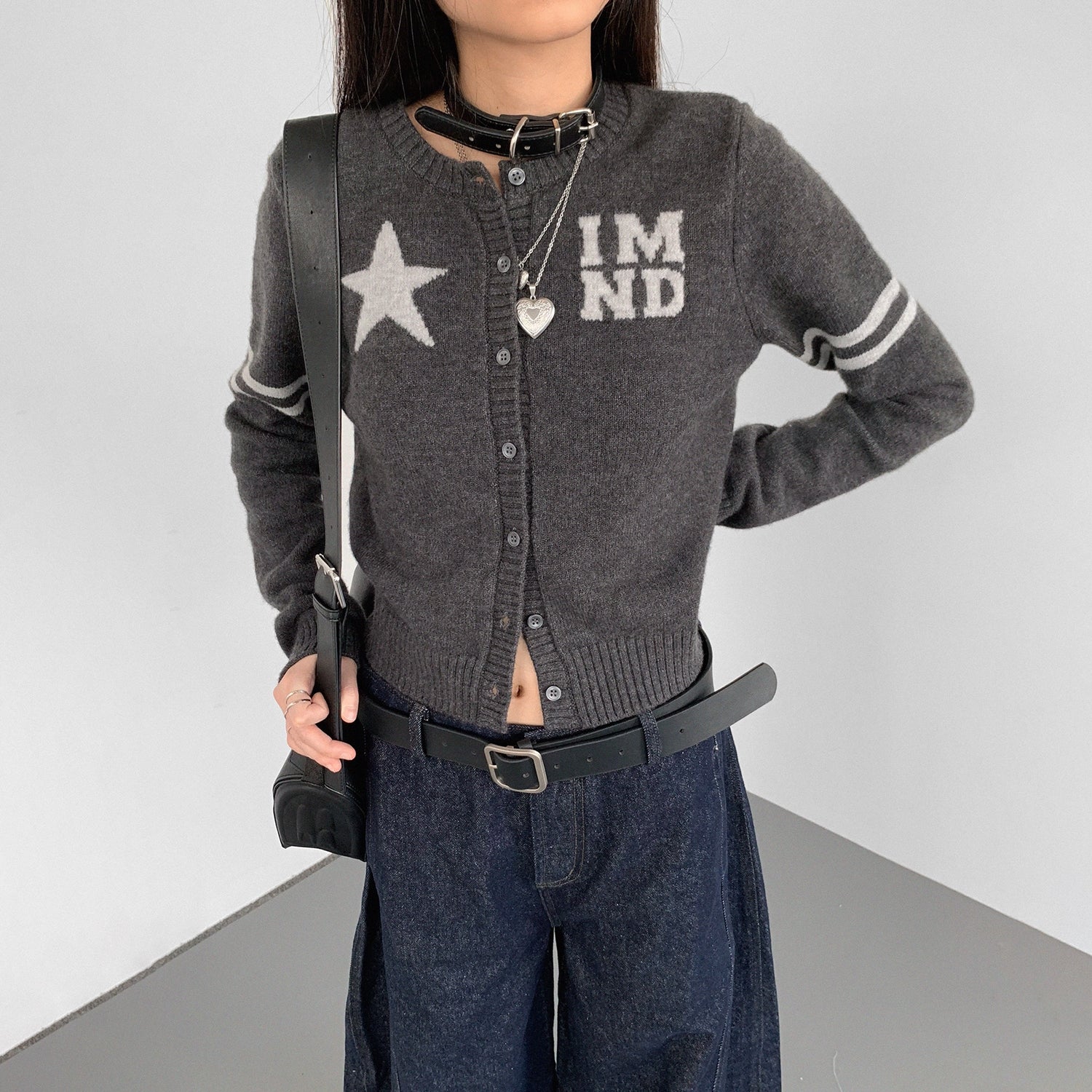 innomoood_Stars_Fairytale_Knit_Cardigan_V-Neck_T-Shirt_Long-Sleeve_MISSTT