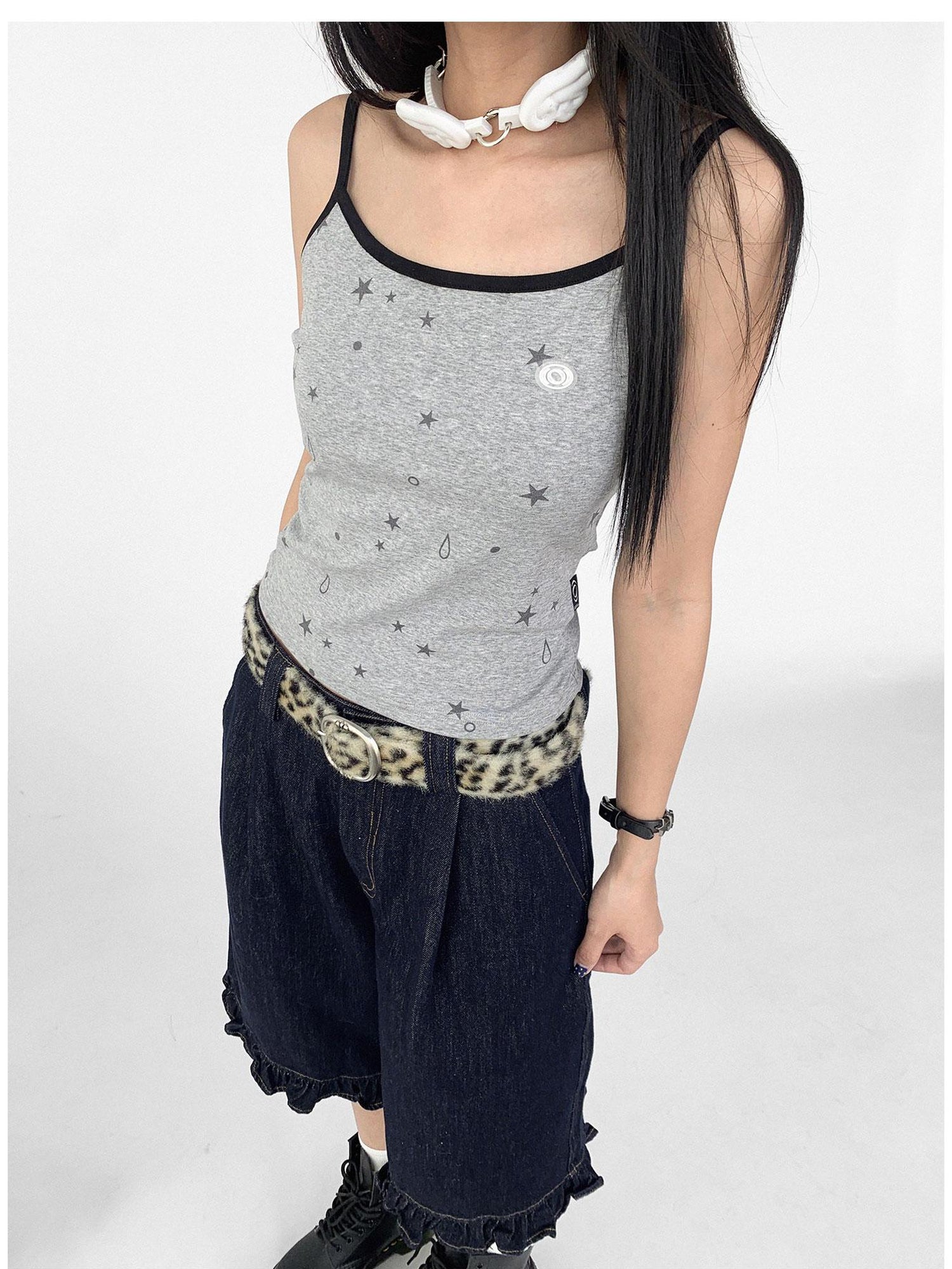 innomoood Stretch Knit Star Tears Print Slimming Camisole