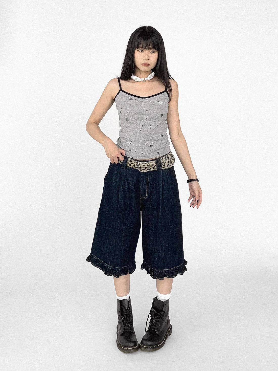innomoood Stretch Knit Star Tears Print Slimming Camisole