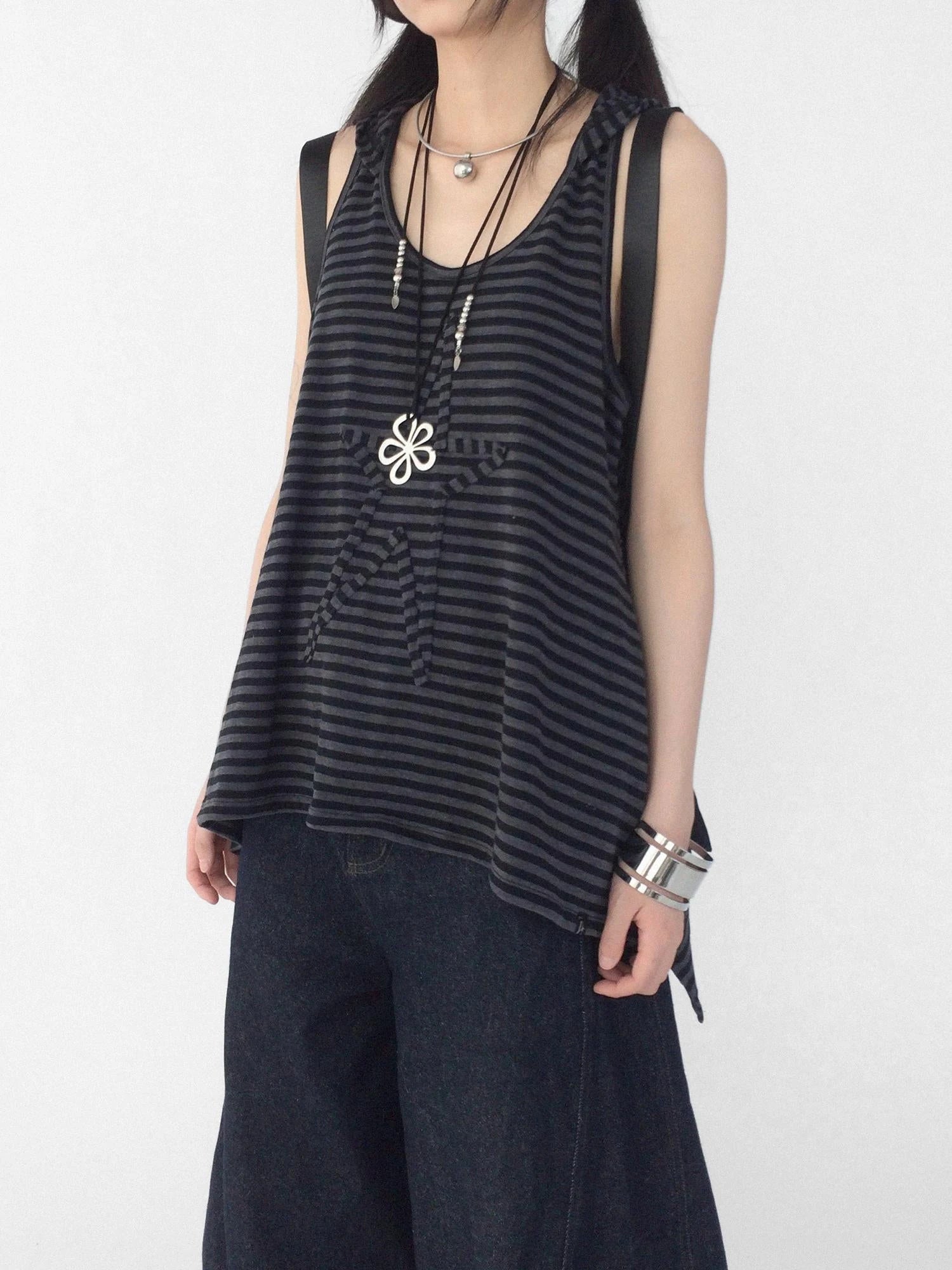 Striped Star Low Contrast Hooded Shift Dress