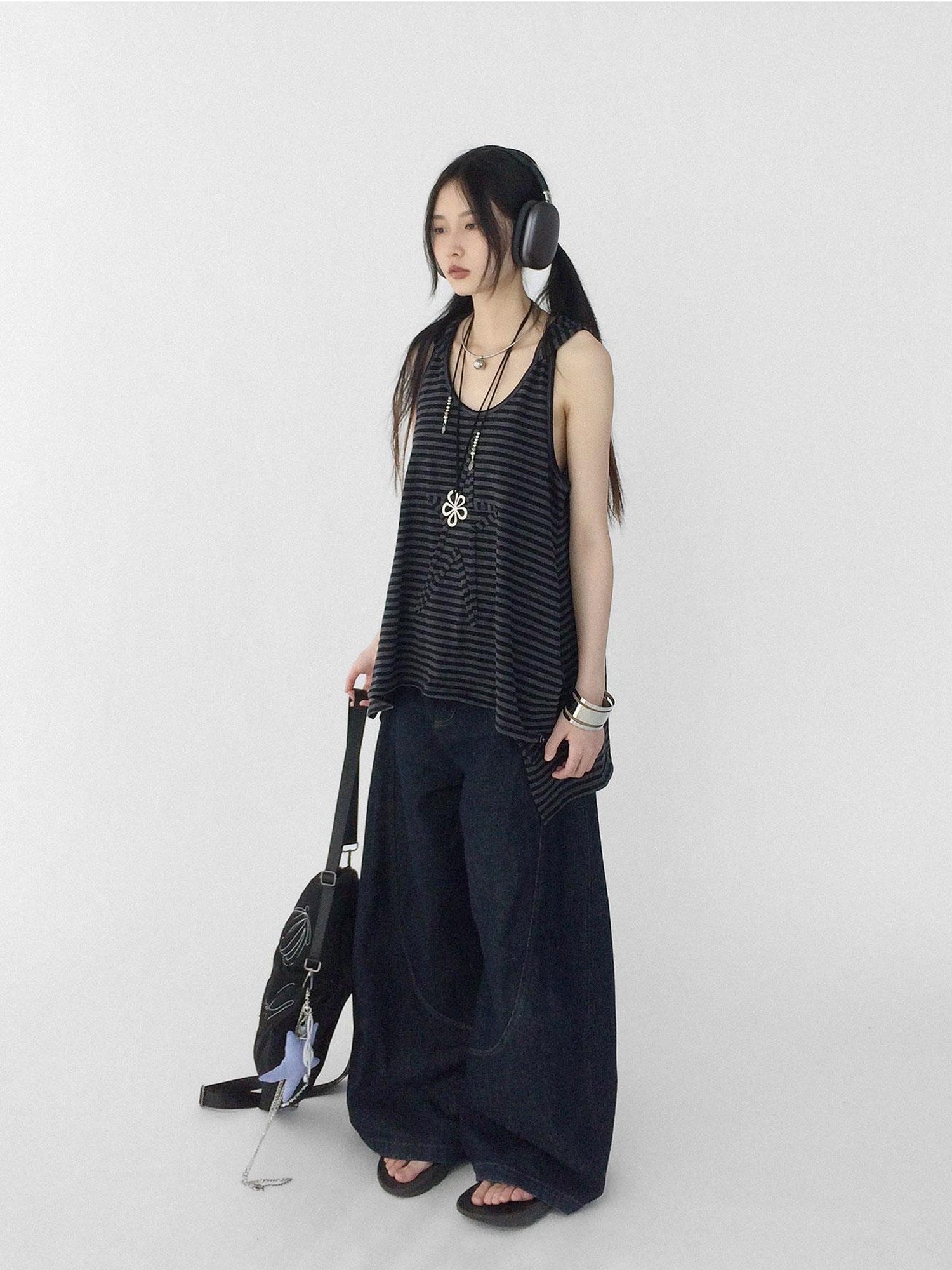 innomoood Striped Star Low Contrast Hooded Shift Dress