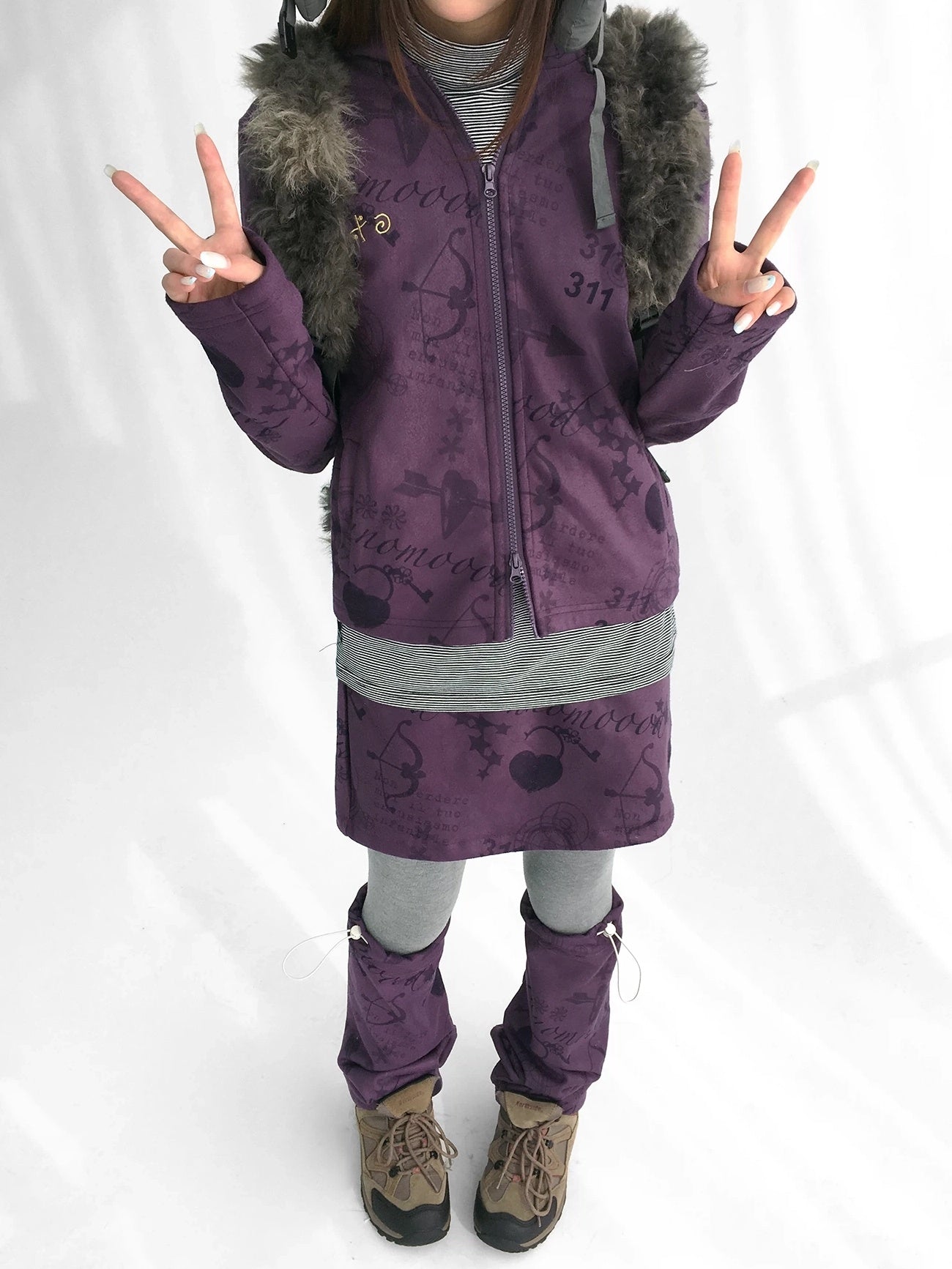 innomoood Stylish Cropped Zip Up Printed Hooded Women 100 Percent Other Material Hoodies