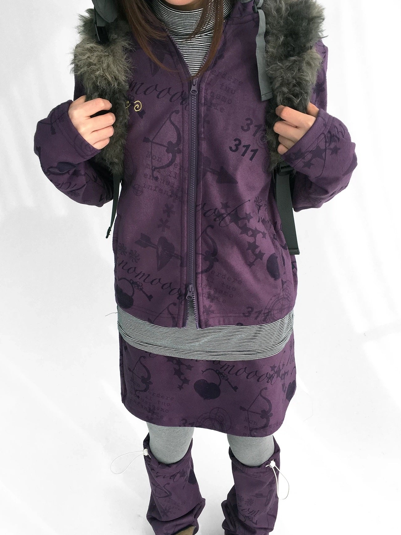 innomoood Stylish Cropped Zip Up Printed Hooded Women 100 Percent Other Material Hoodies