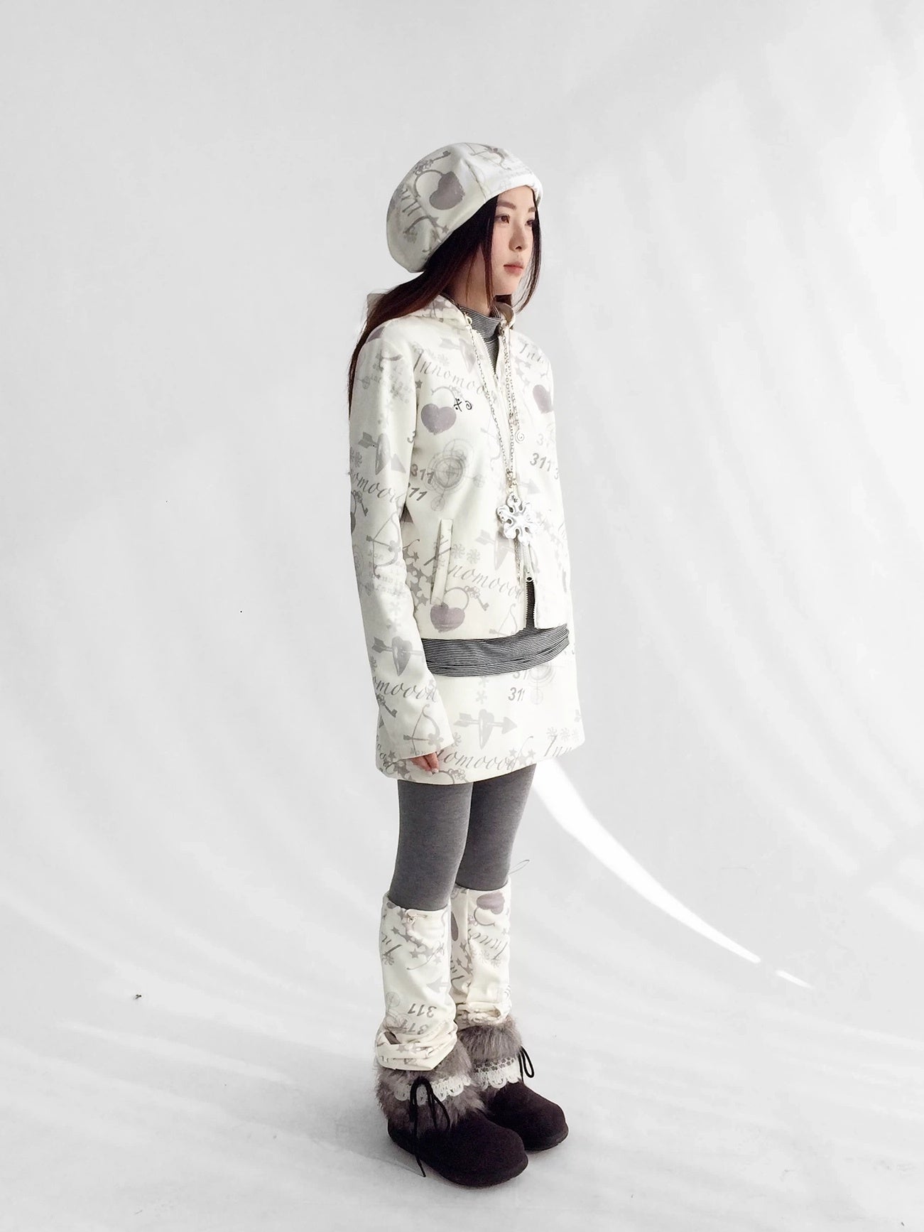 innomoood Stylish Cropped Zip Up Printed Hooded Women 100 Percent Other Material Hoodies