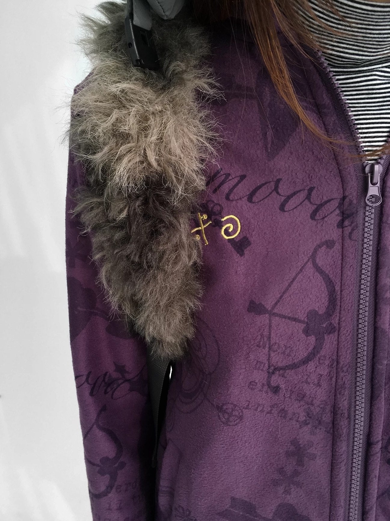 innomoood Stylish Cropped Zip Up Printed Hooded Women 100 Percent Other Material Hoodies