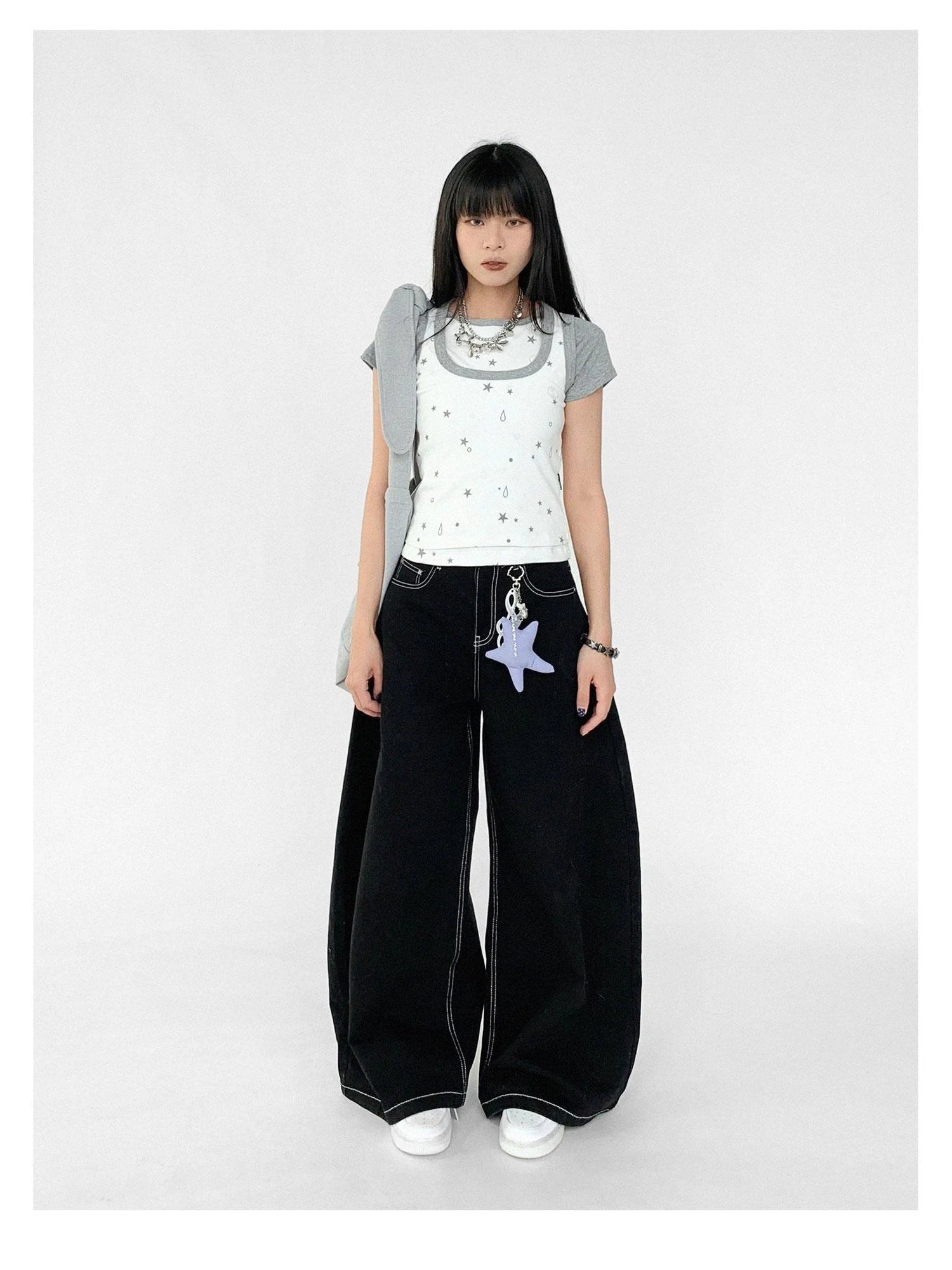 Tear Star Print Slimming Knit Vest