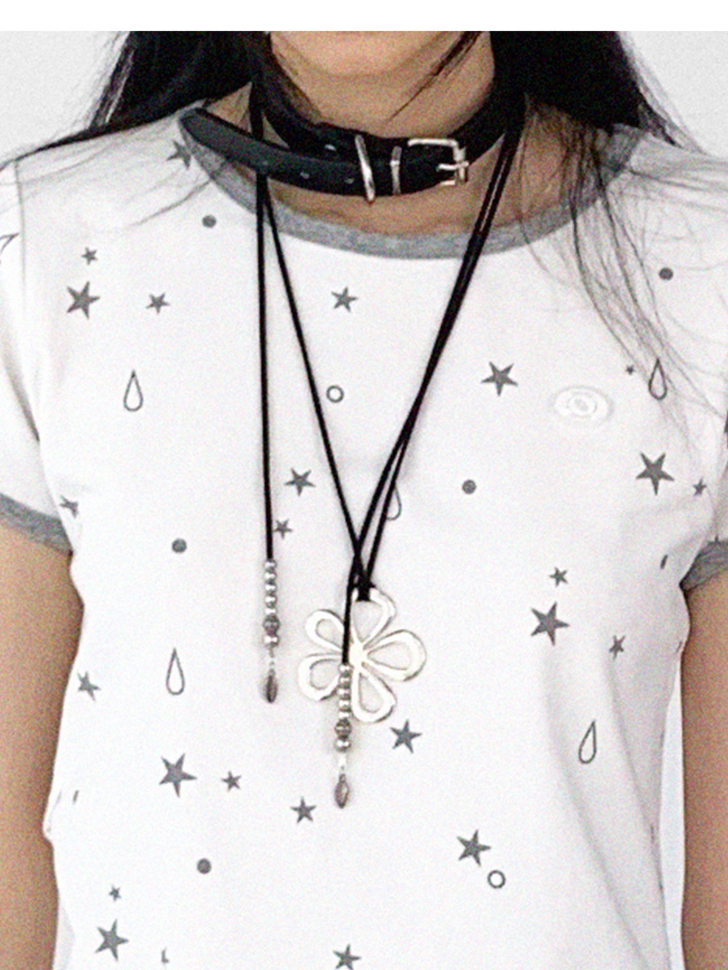 innomoood Tear Star Print Stretch Knit Tee