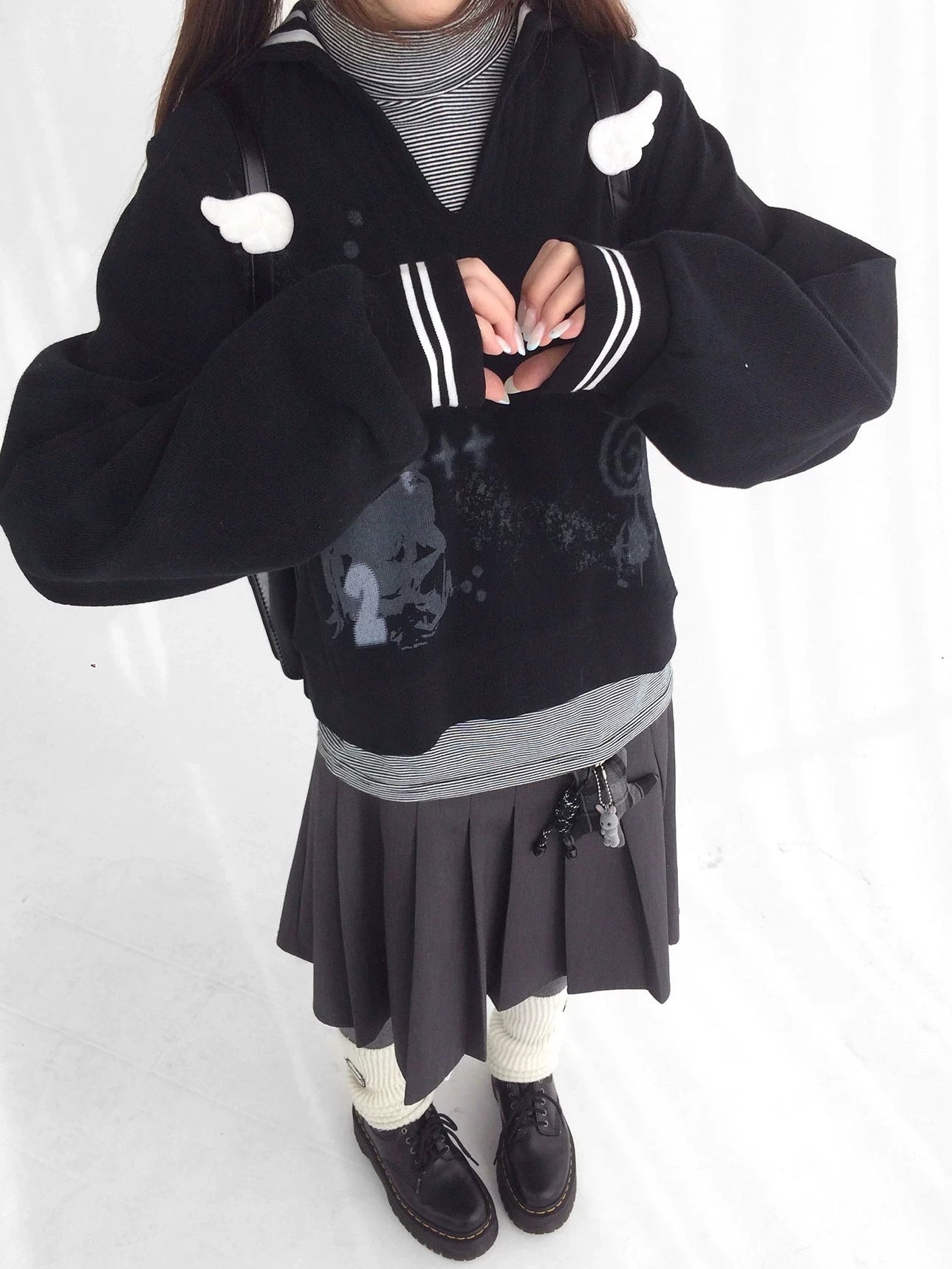 innomoood Textured Chunky Knit Oversized Cropped Crew Neck Women Office Pullover Cardigans