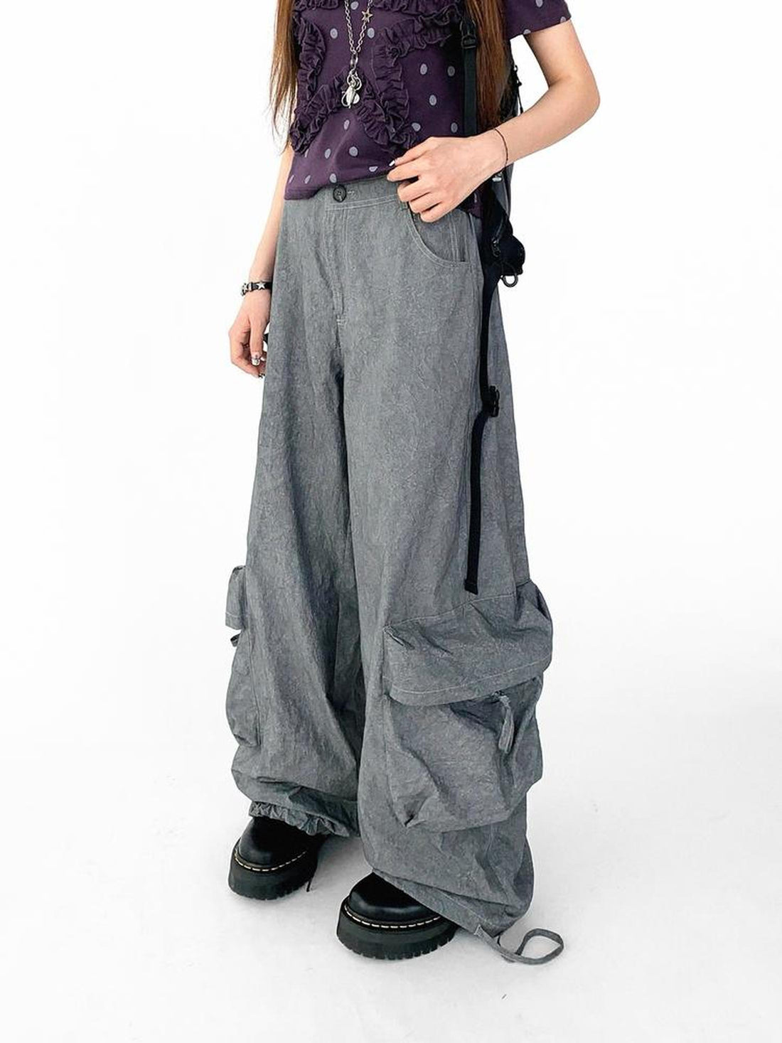 innomoood Textured Washed Cotton Cargo Joggers With Drawstring Waist