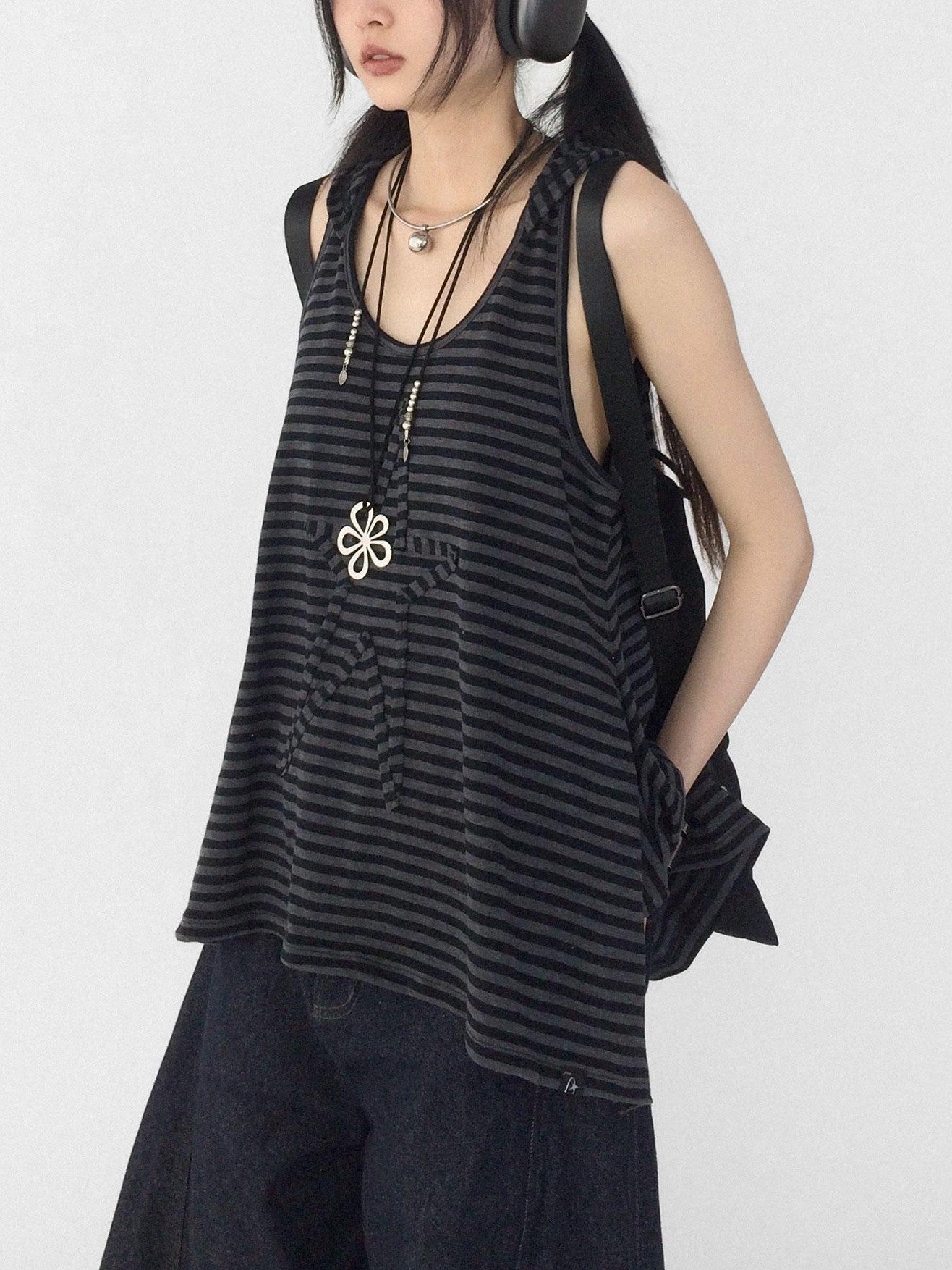 innomoood Tone On Tone Striped Star Hooded Women&