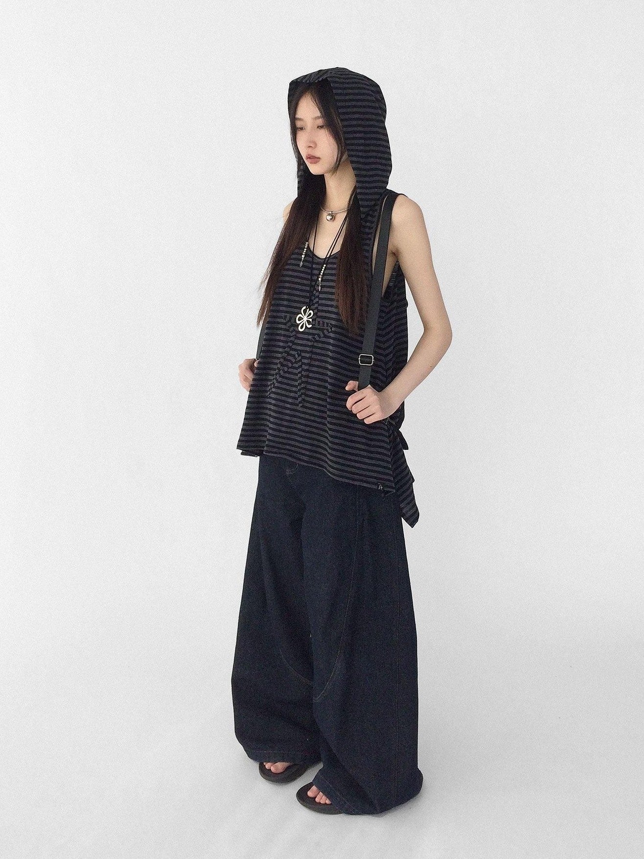 innomoood Tone On Tone Striped Star Hooded Women&