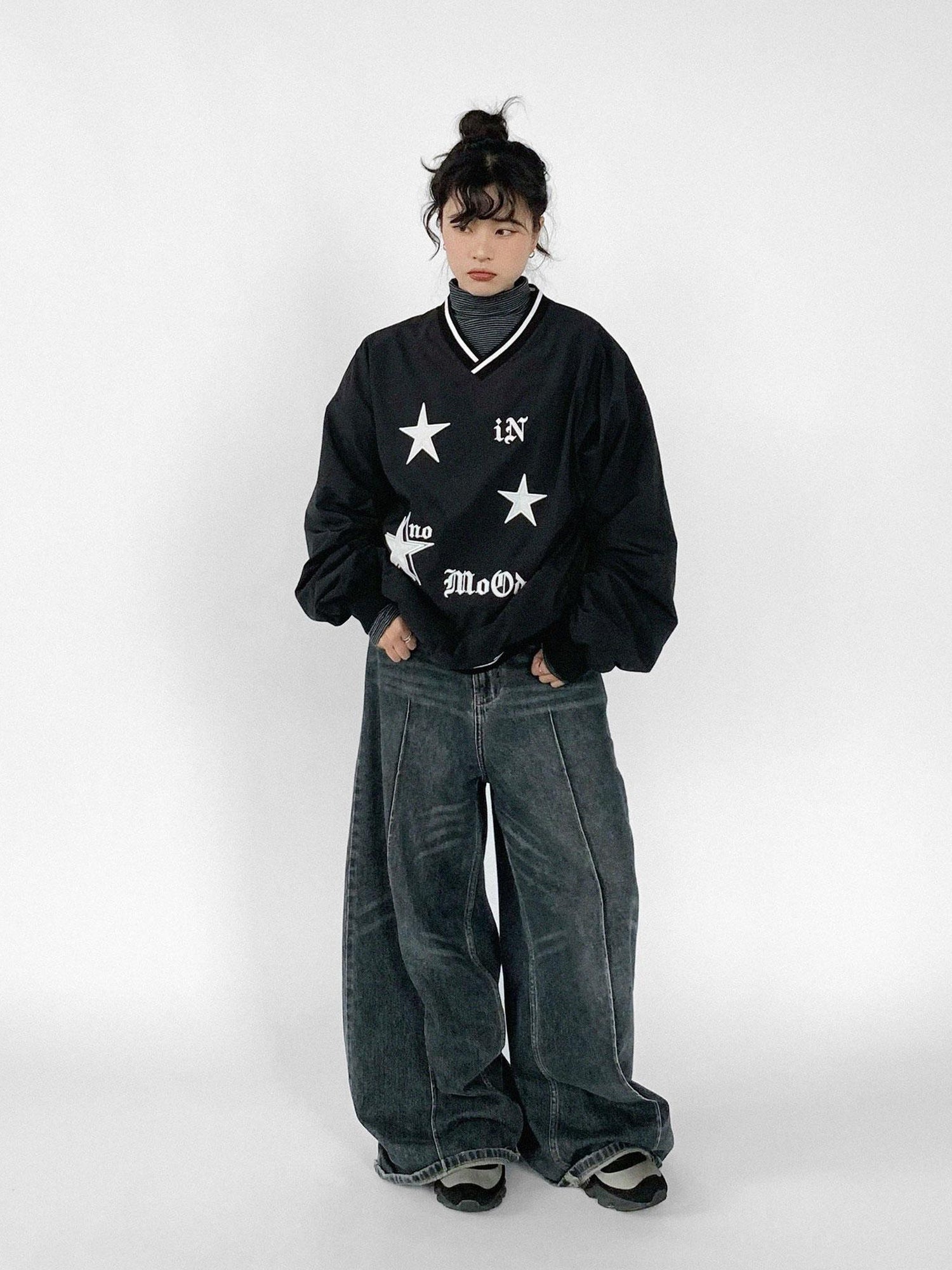 innomoood V-Neck Fleece Oversized Cropped Sweatshirt