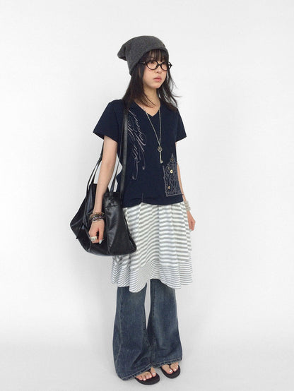 innomoood V-neck Cross Embroidery Print Women&
