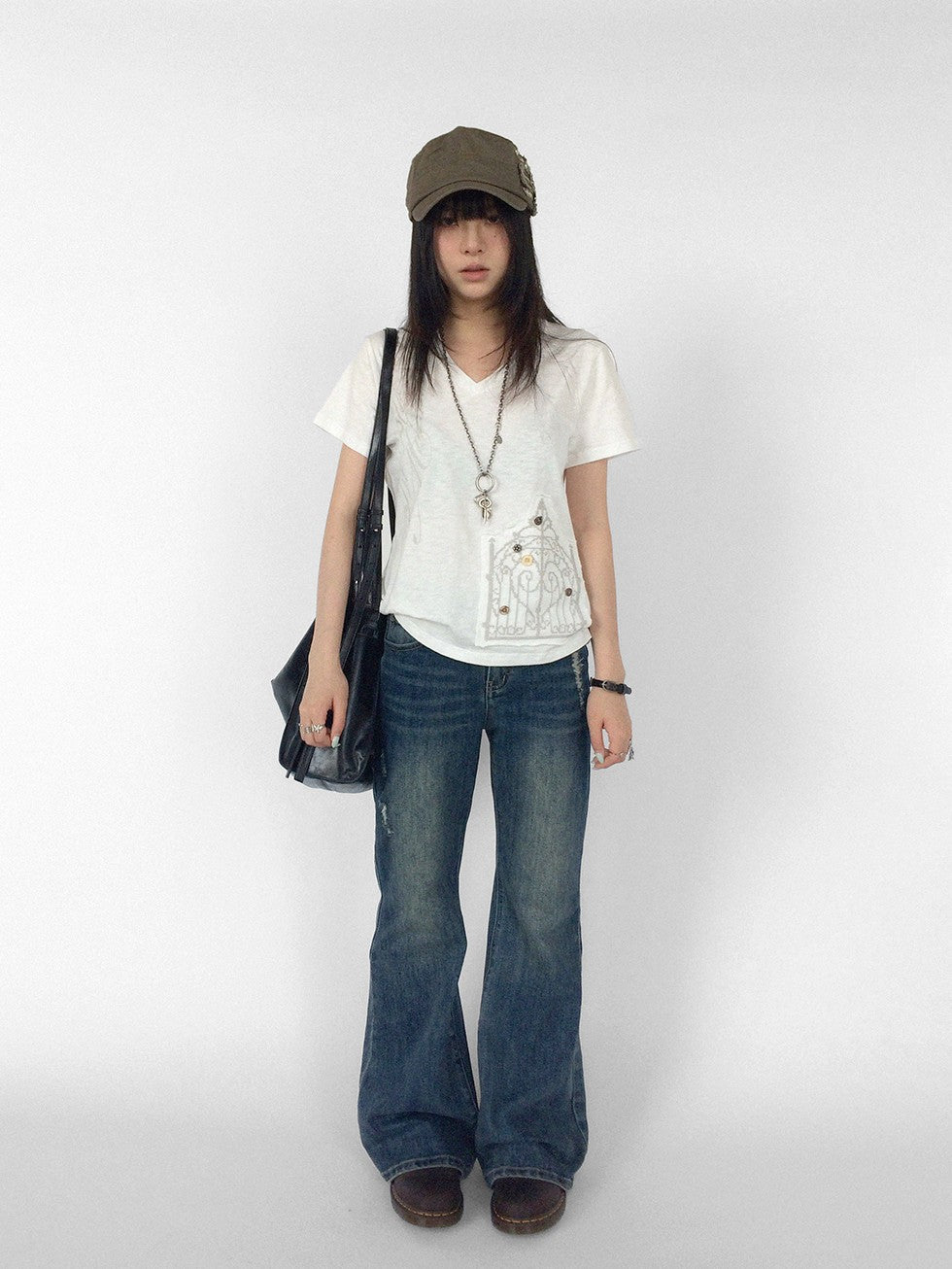 innomoood V-neck Cross Embroidery Print Women&