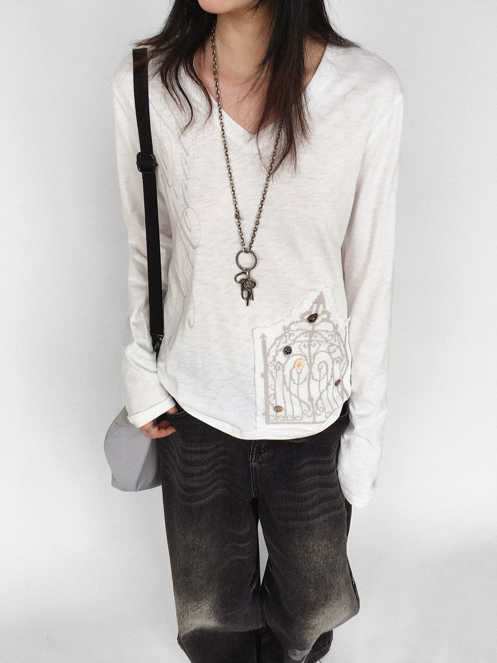 innomoood V-neck Print Cross Embroidery Women&