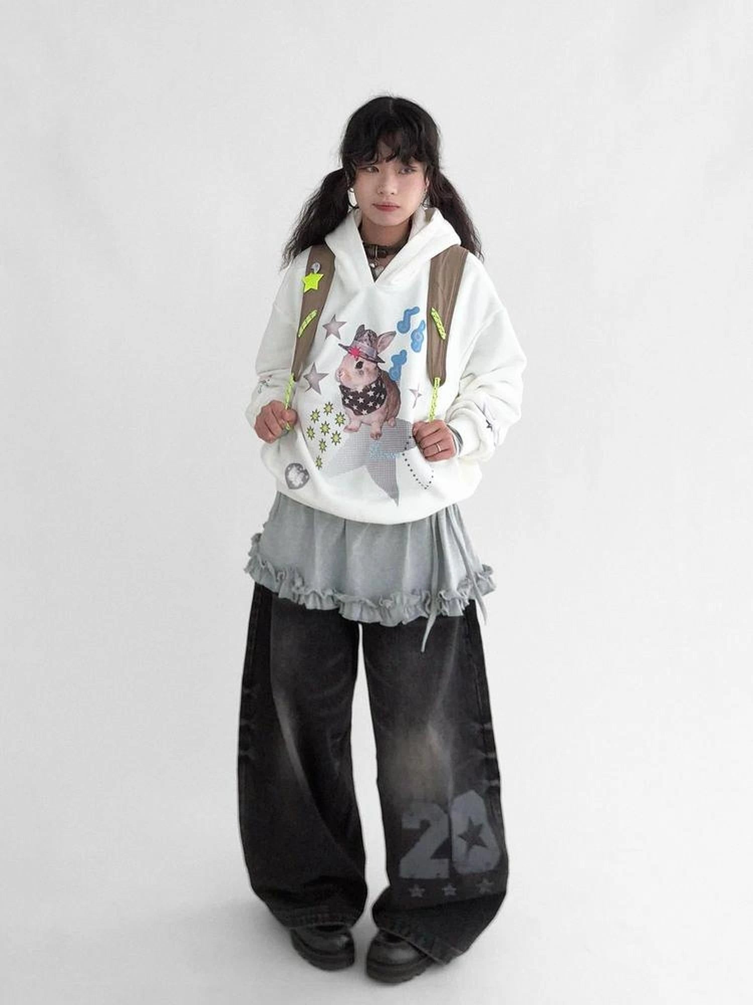 Vaporwave Bunny Graphic Fleece Hoodie