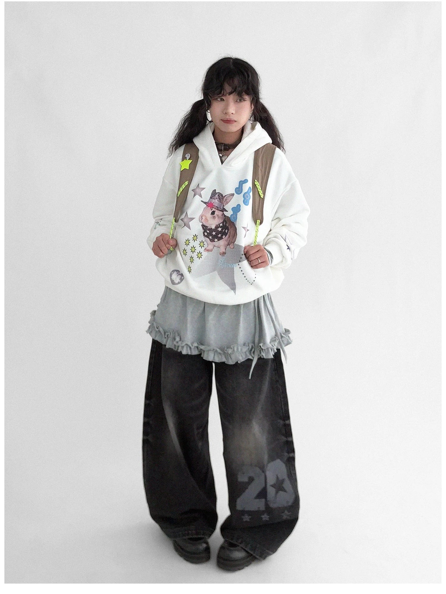 Vaporwave Bunny Graphic Fleece Hoodie