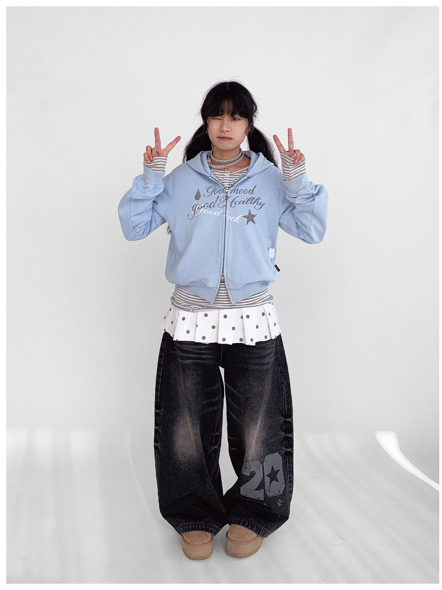 innomoood Vintage Washed Indigo Hooded Sweatshirt