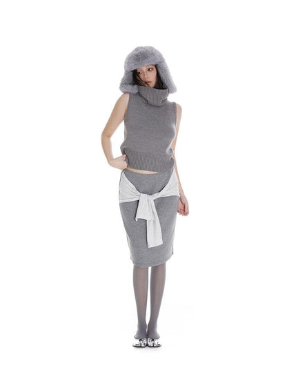 itsdinn Cropped High Neck Knitted Solid Women&