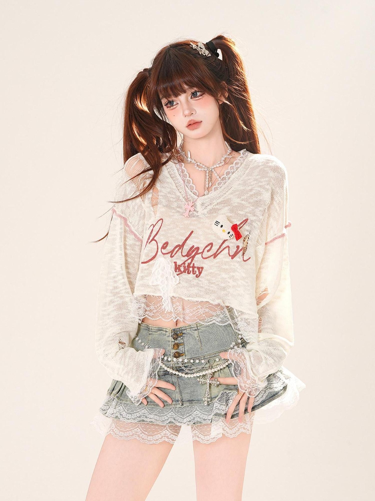 kelly kitty Shibuya Sweet V-neck Lace Semi Sheer Women&