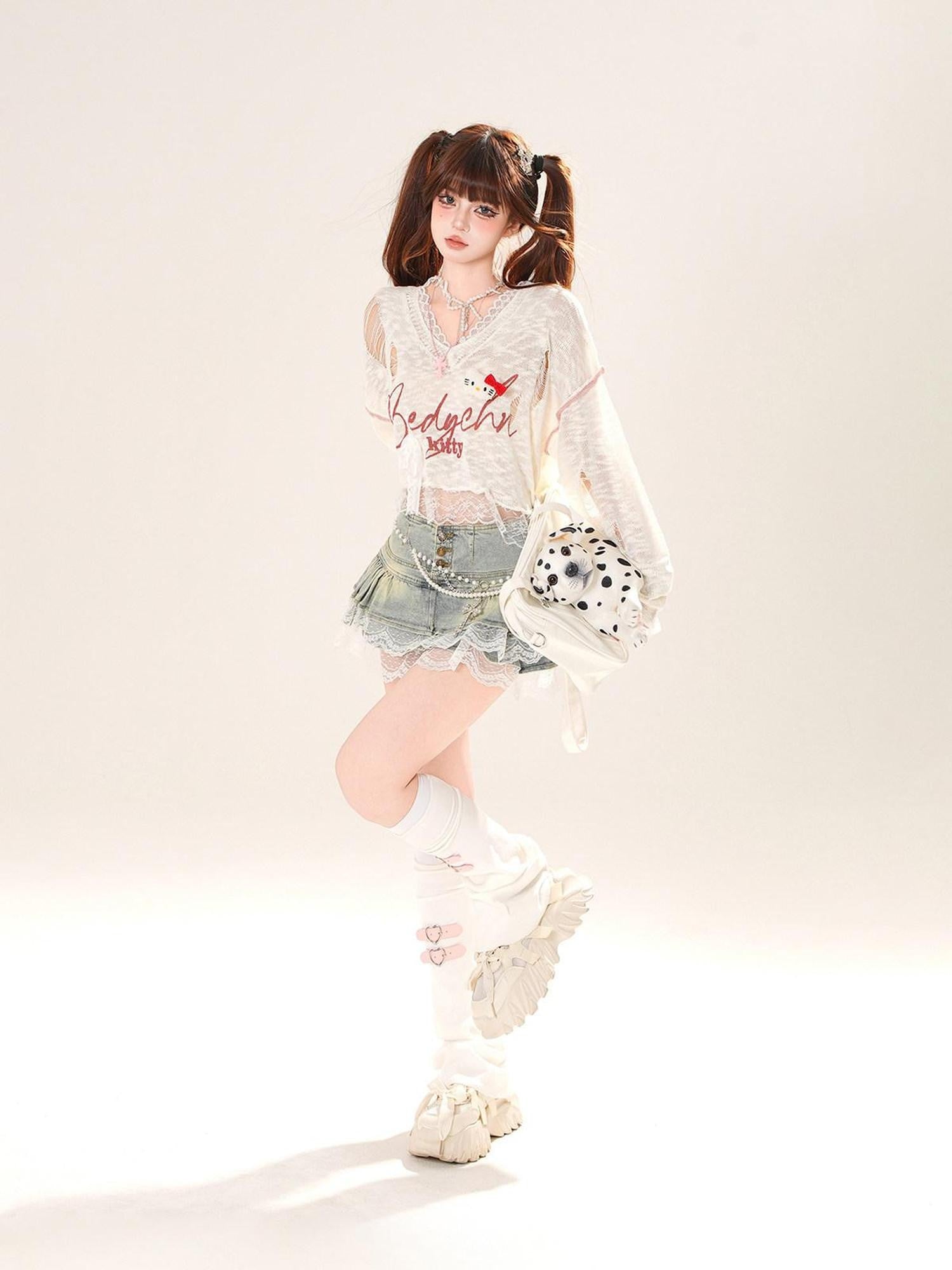 kelly kitty Shibuya Sweet V-neck Lace Semi Sheer Women&
