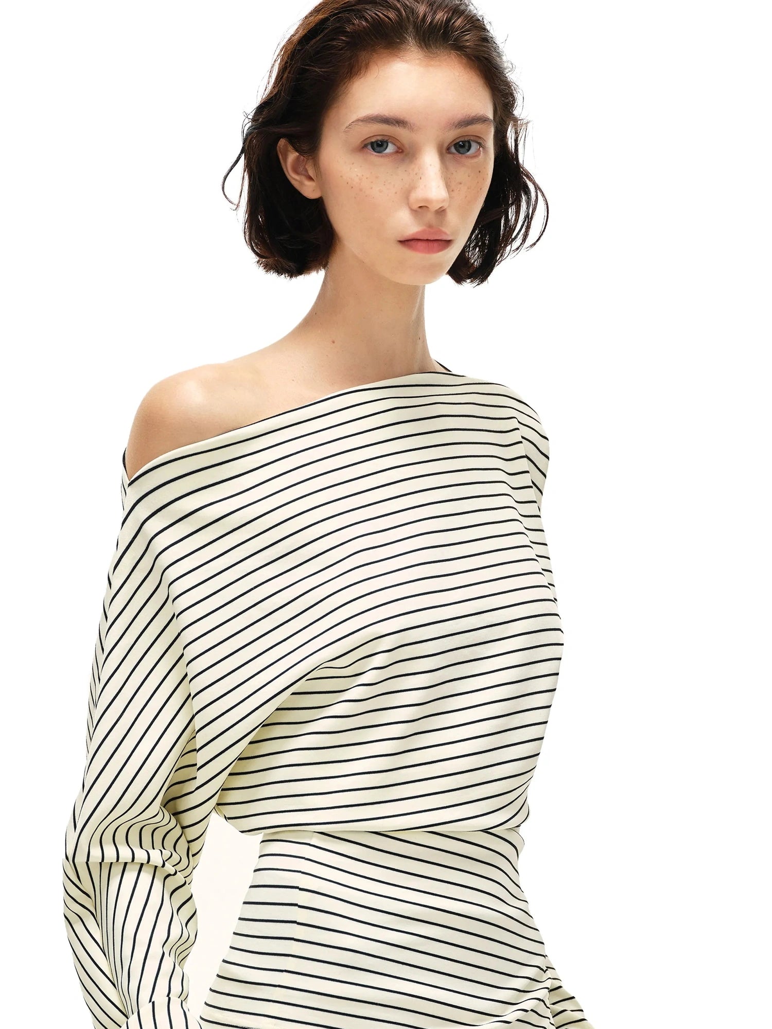 kvkv Asymmetric Black And White Striped T-shirt